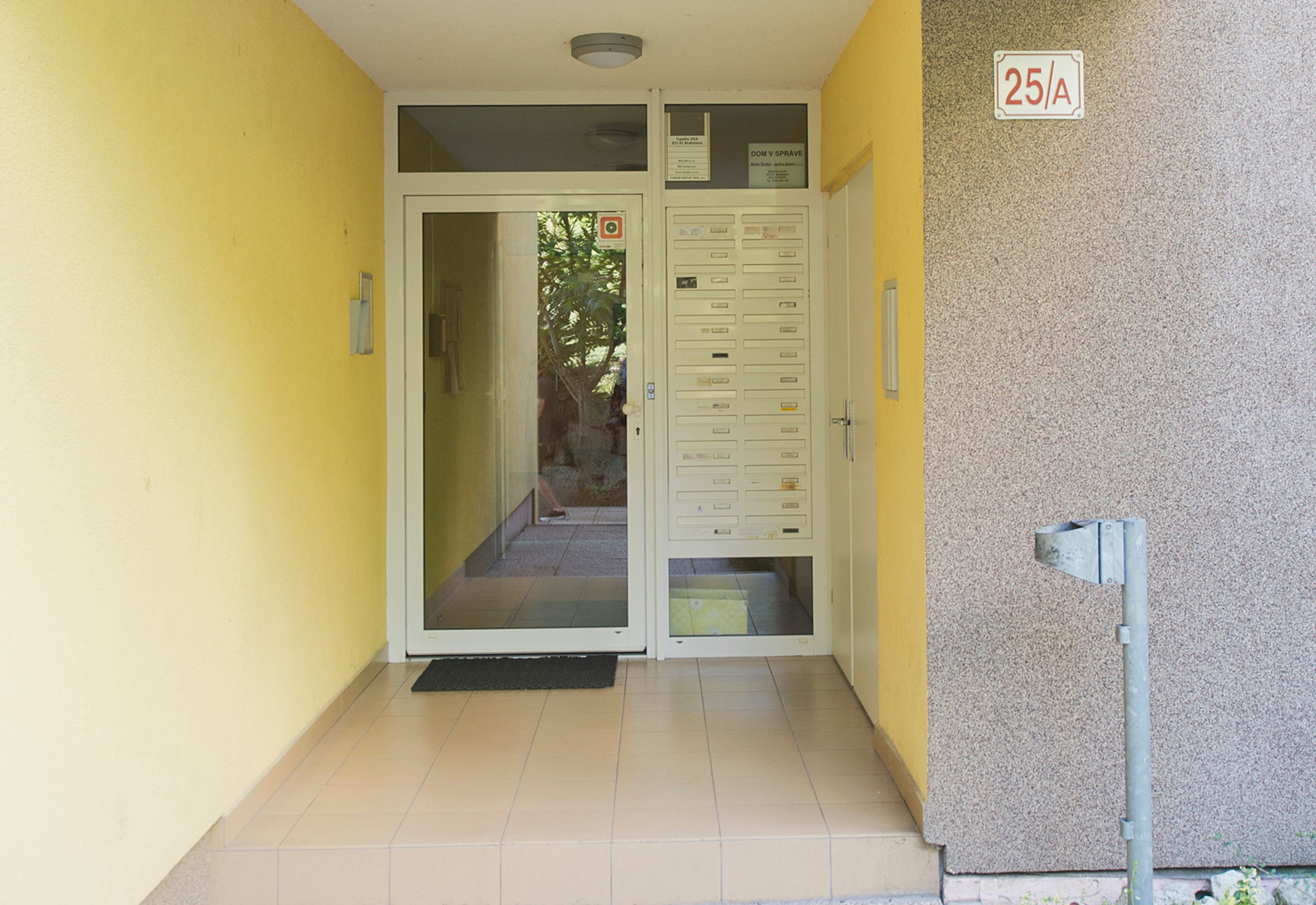 Policajná razia u podnikateľa Ladislava Bašternáka