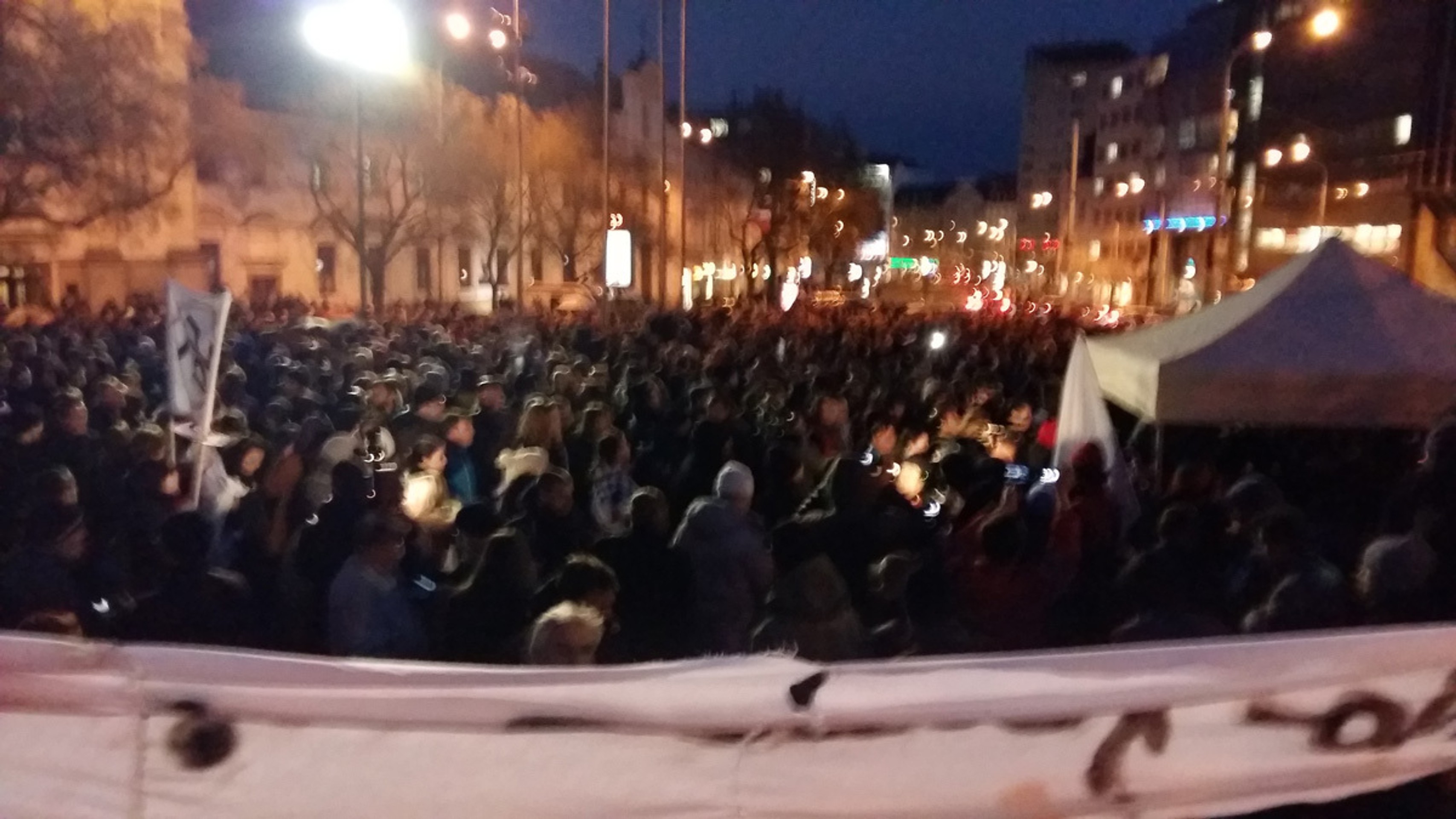 Pochod proti Kotlebovi v Bratislave