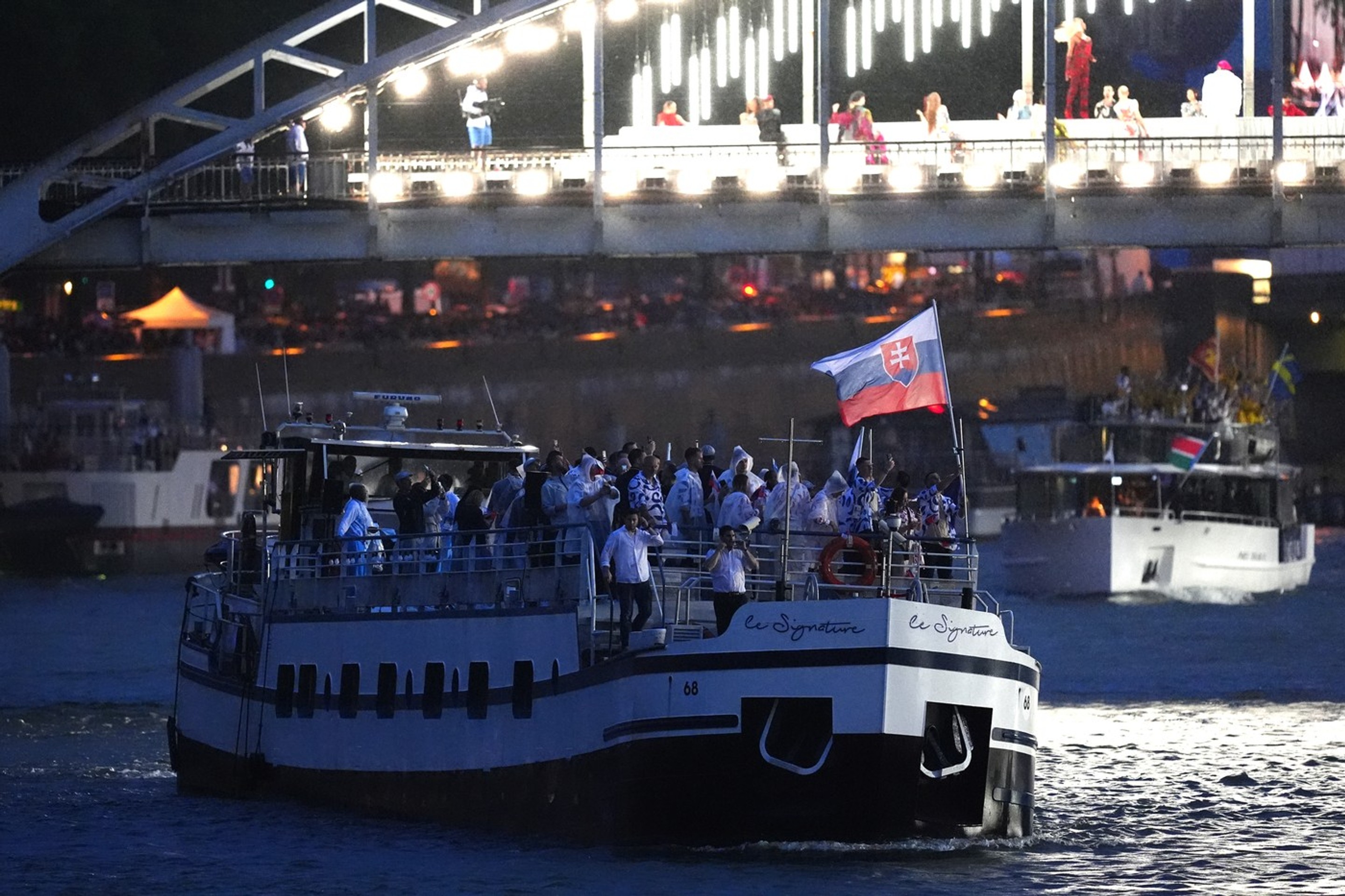 Slováci na otváracom ceremoniáli LOH 2024.