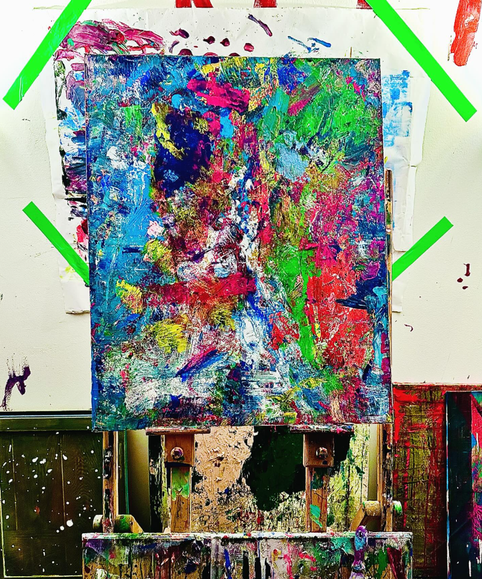 Diela dvojročného chlapca.