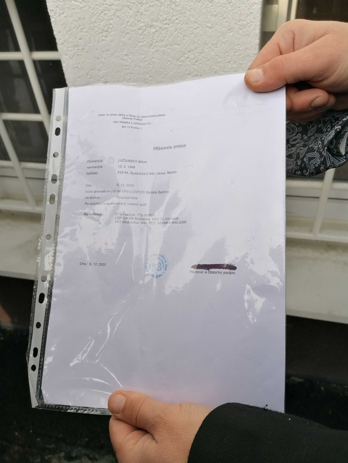 Detail dokumentu, ktorý ukázal médiám právny zástupca rodiny Lučanský - Miroslav Radačovský.