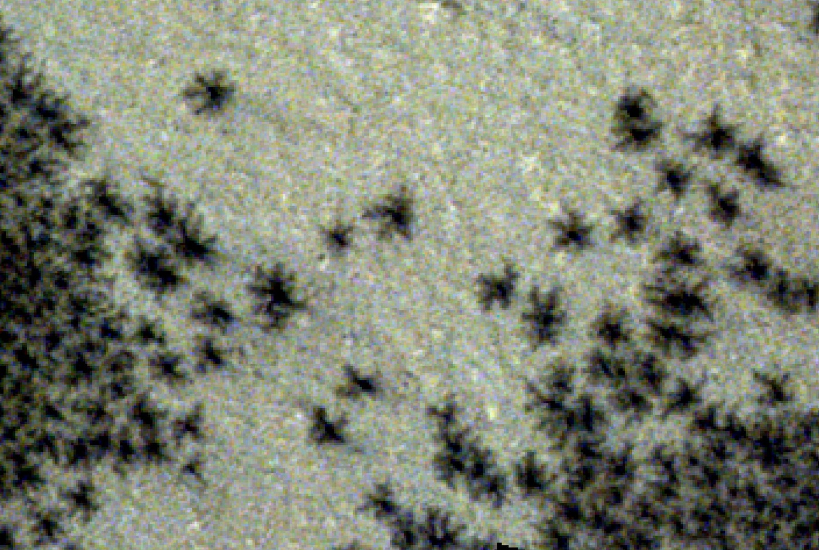 Záhadné čierne útvary na Marse.