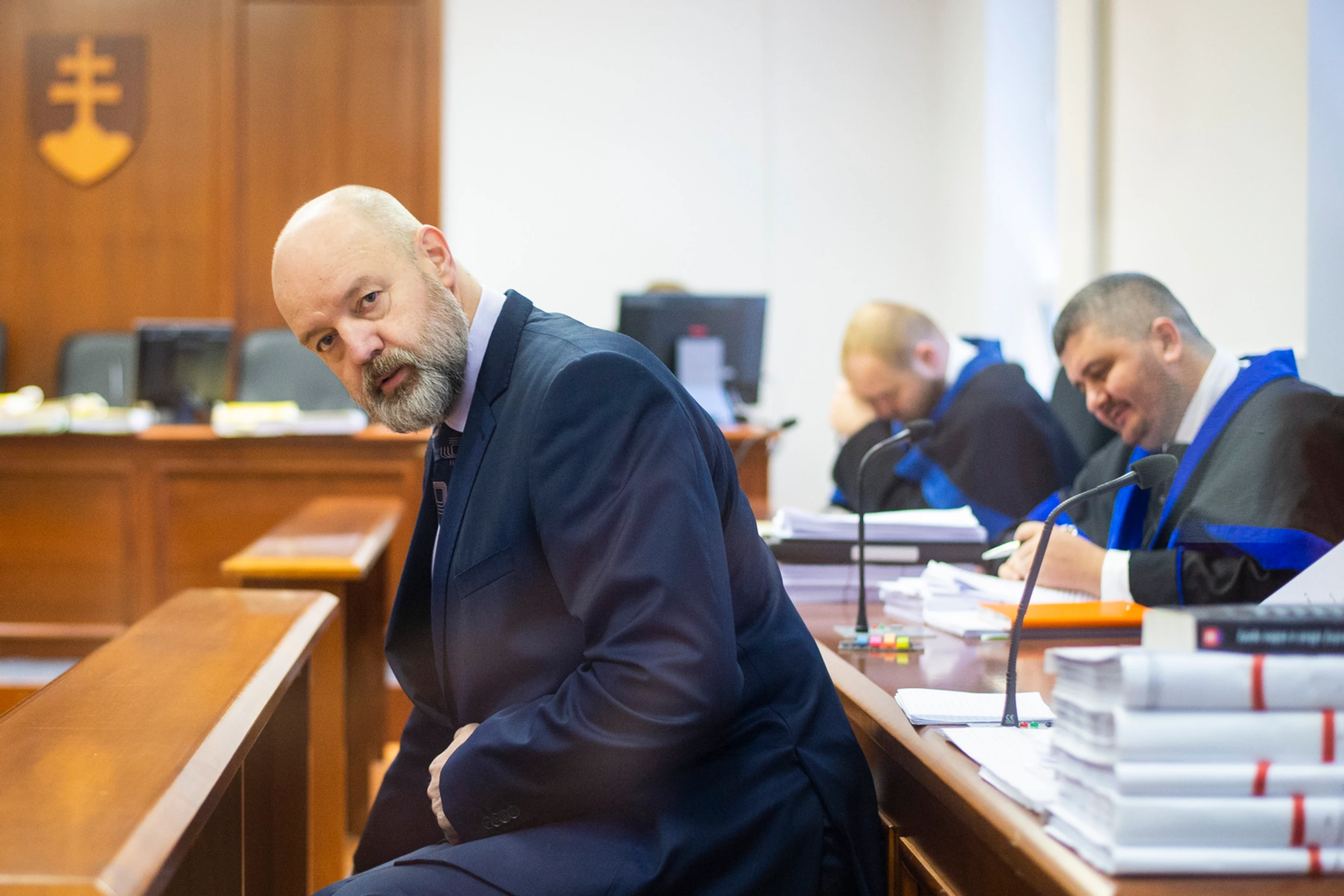 Pojednávanie v kauze falšovanie zmeniek.