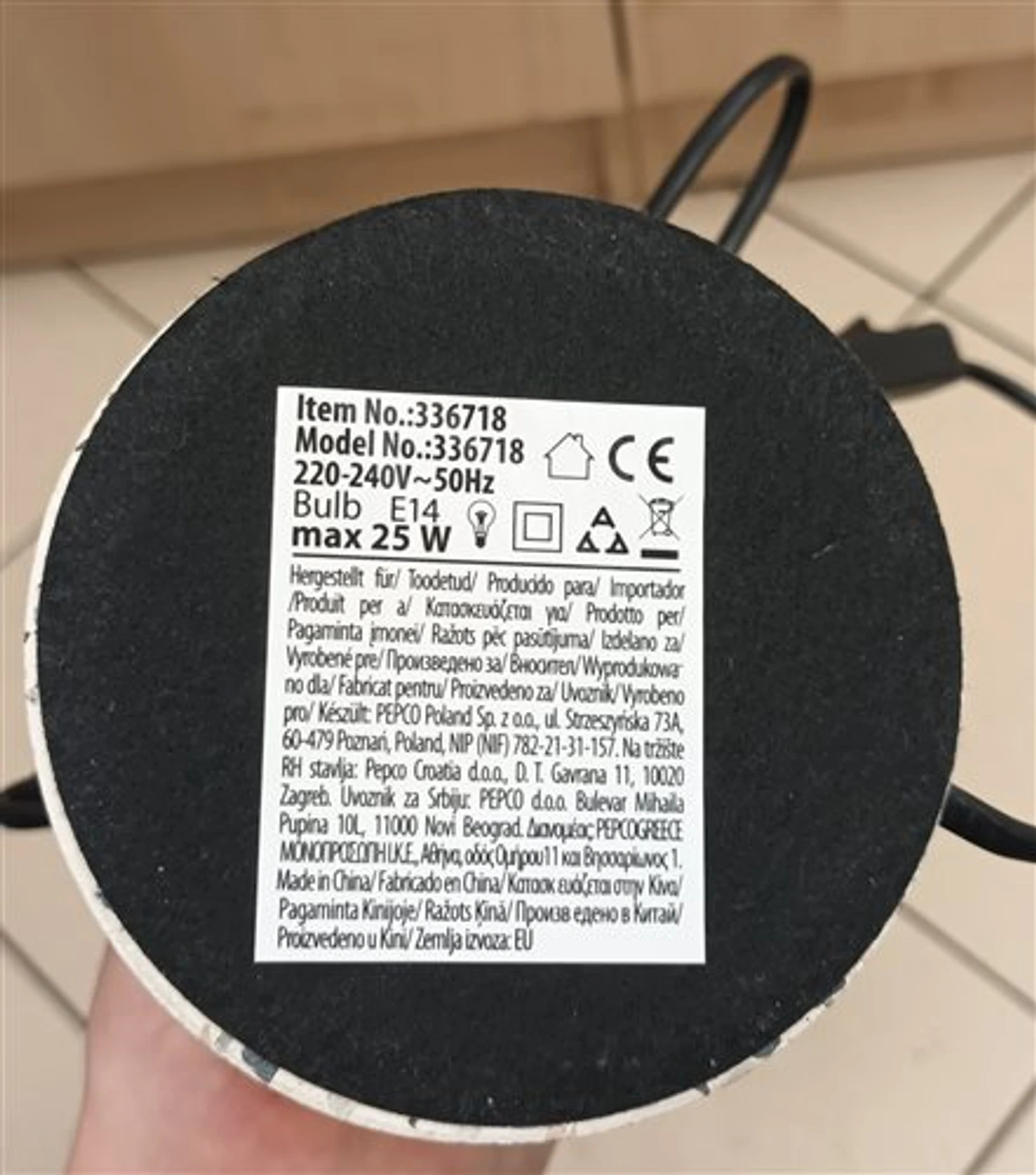 SOI sťahuje z trhu prenosné svietidlo