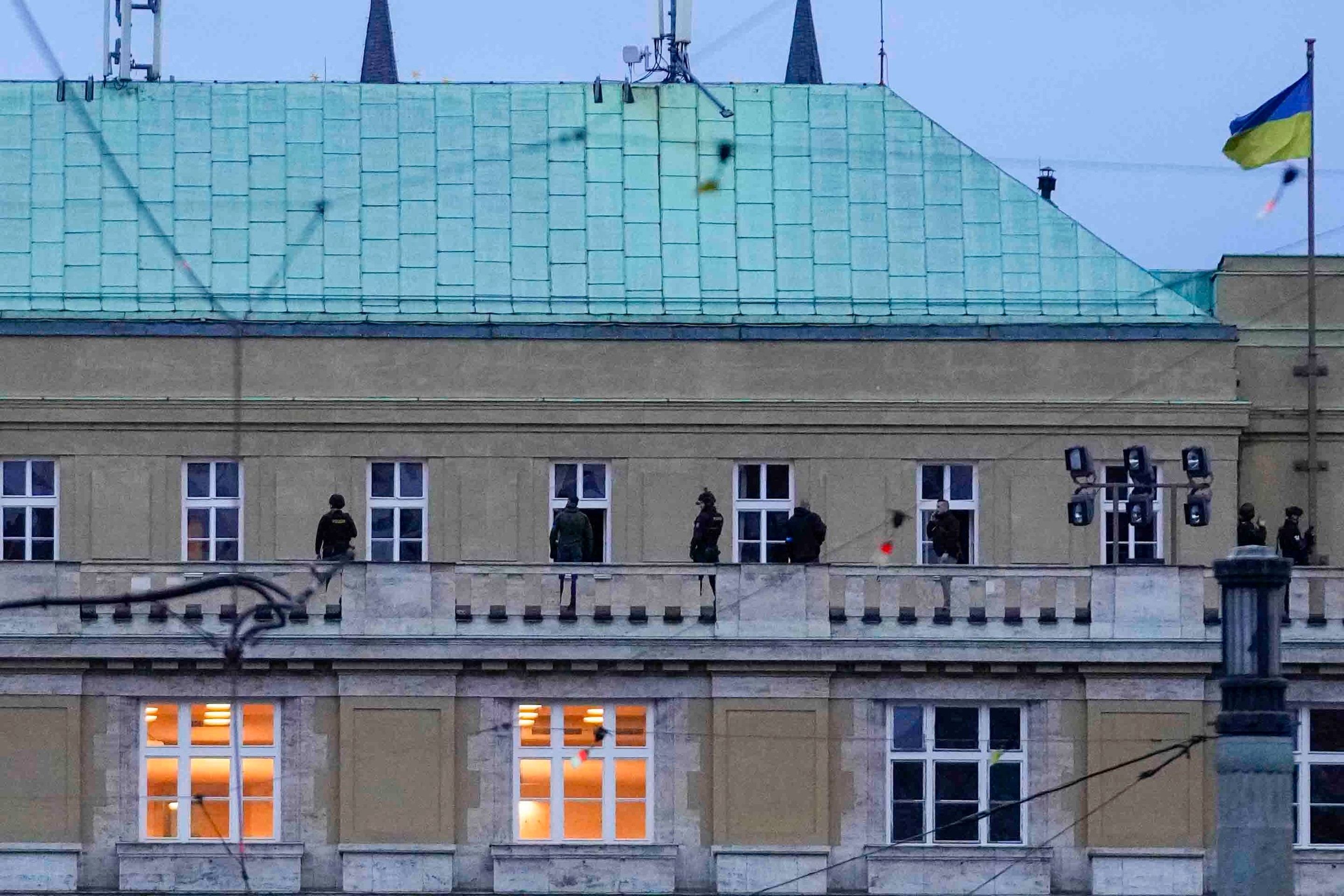 Streľba v Prahe.