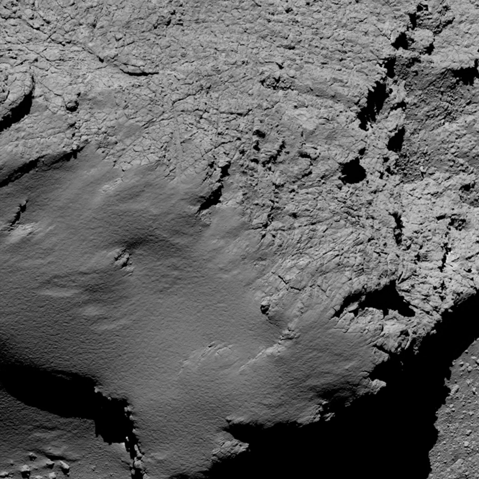 Rotografia povrchu kométy 67P/Čuriumov-Gerasimenko, ktorú zhotovila sonda Rosetta.
