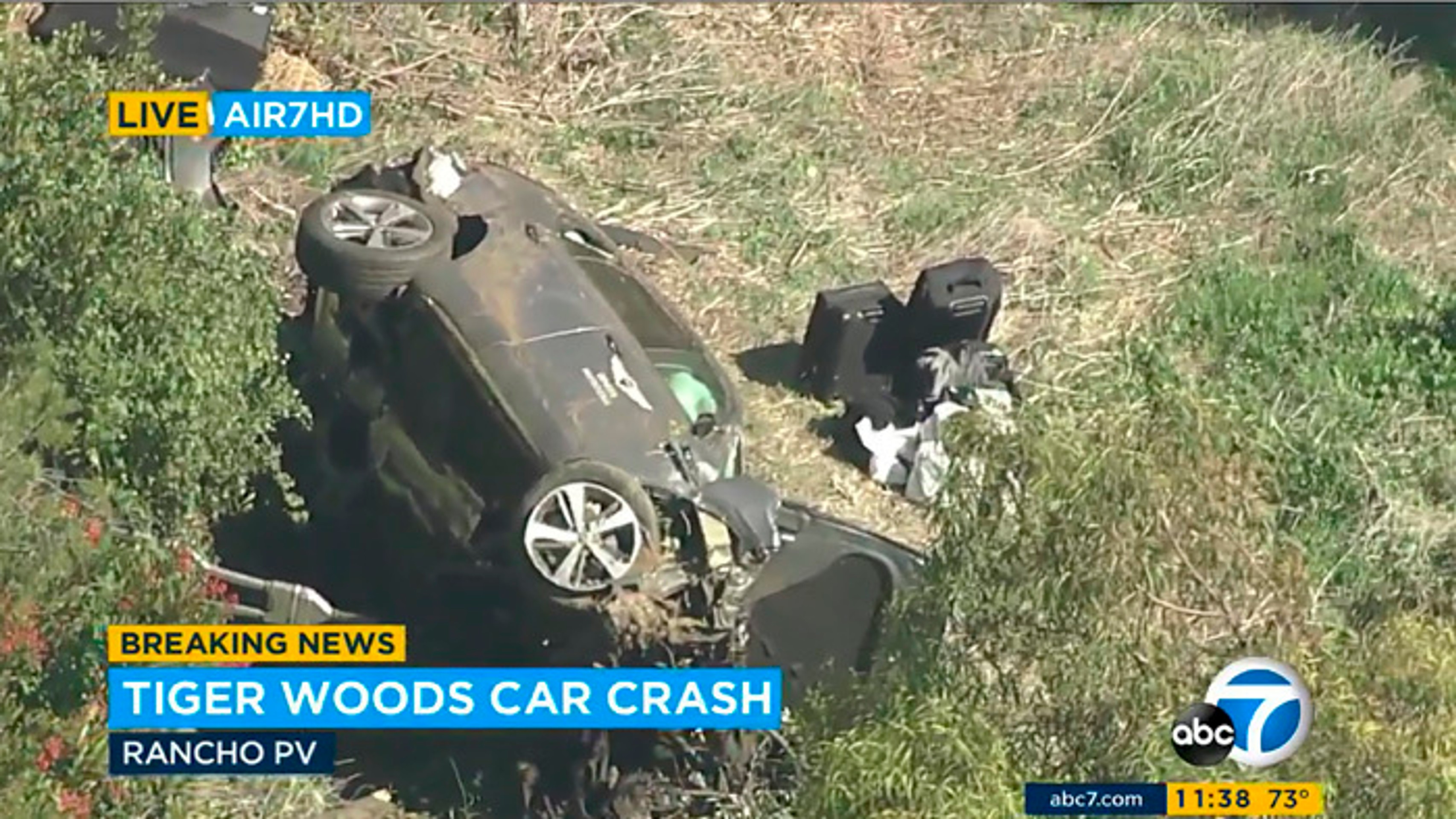 Slovenský hokejový reprezentant v drese Washingtonu Capitals Richard Pánik (druhý vľavo).