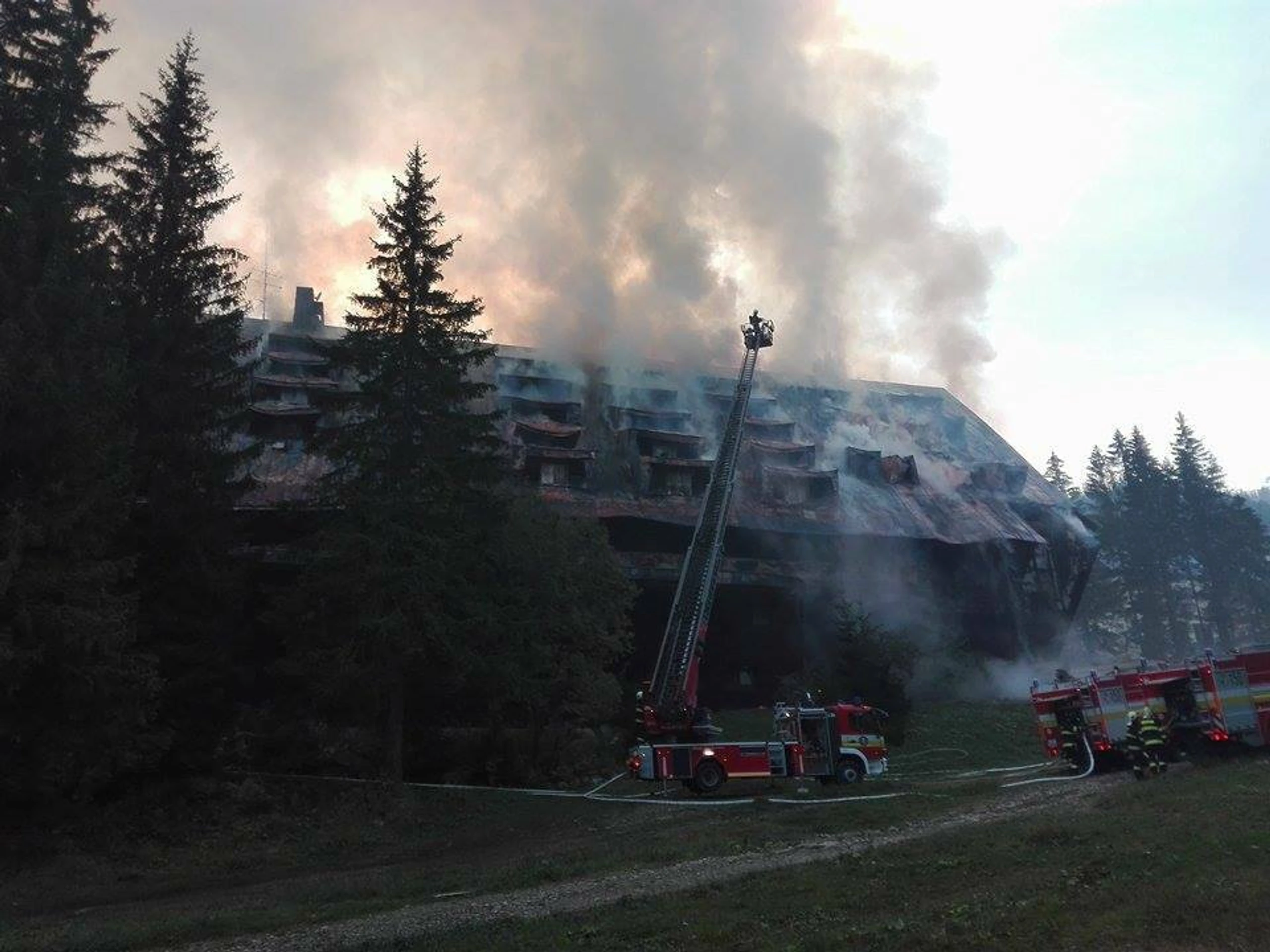 Požiar hotela v Jasnej