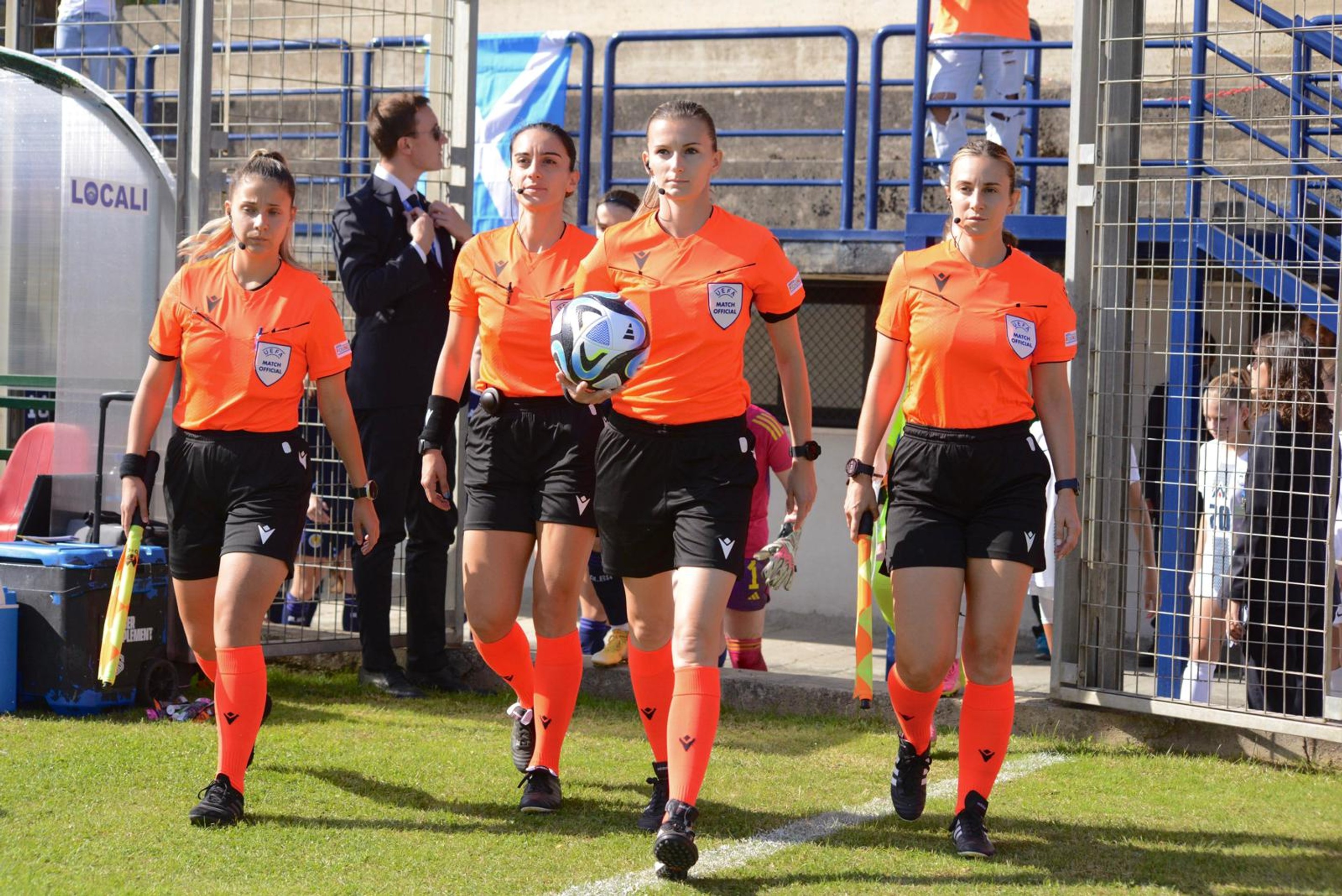 "Nie všetko treba riešiť kartami," vyznáva Miriama Bočková.