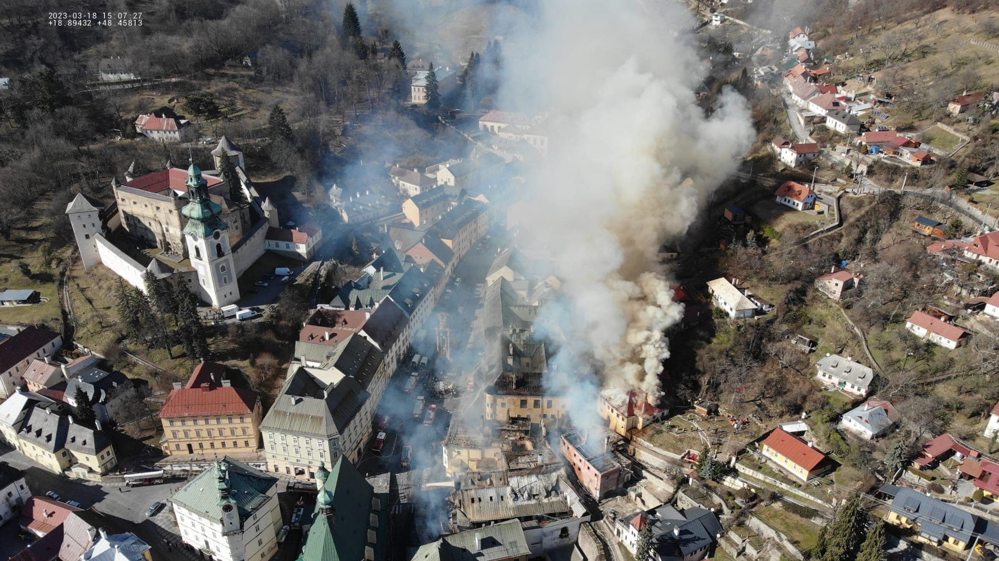 Požiar v centre Banskej Štiavnice.
