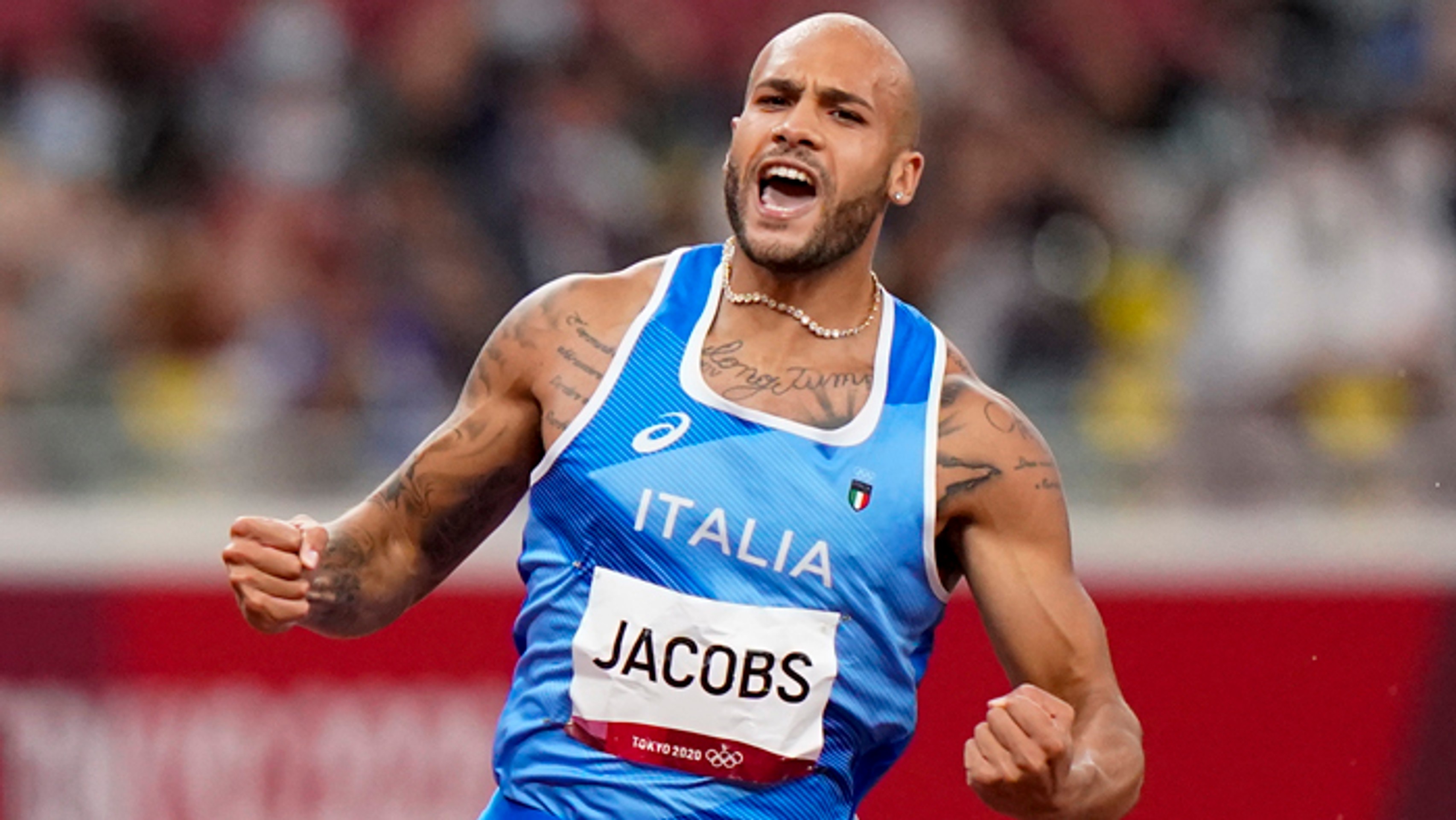 Lamont Marcell Jacobs po víťaznom finále v behu na 100 m.