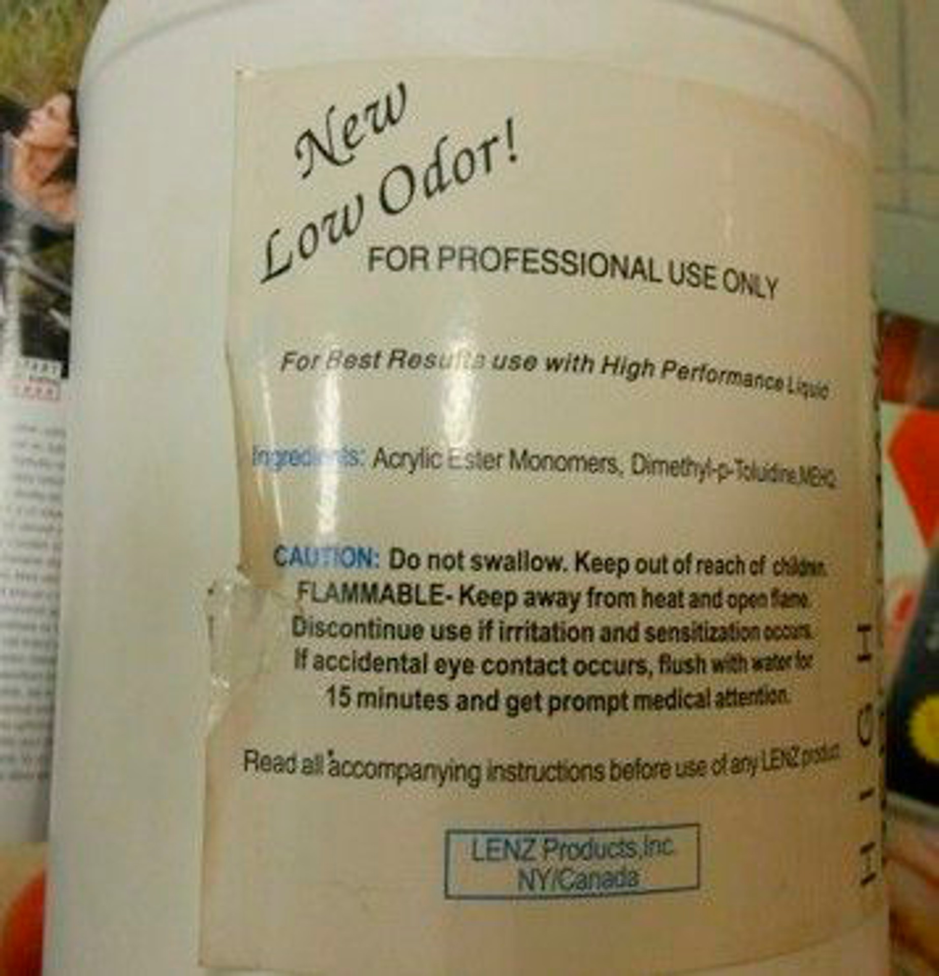 Nebezpečný výrobok na modeláciu nechtov pre profesionálne použitie "Lenz 3000 Series Liquid, High Performance"