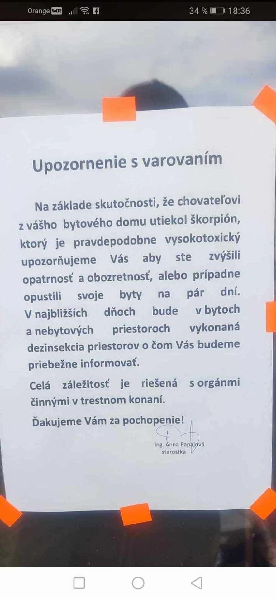 Plagát s oznamom o úteku škorpiónov