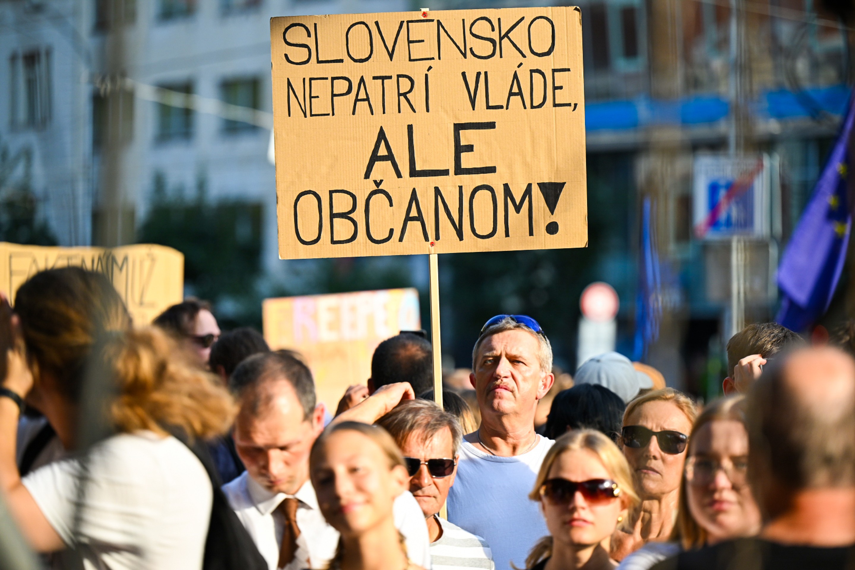 Protest na SNP pre kroky ministerky kultúry a ministra spravodlivosti.