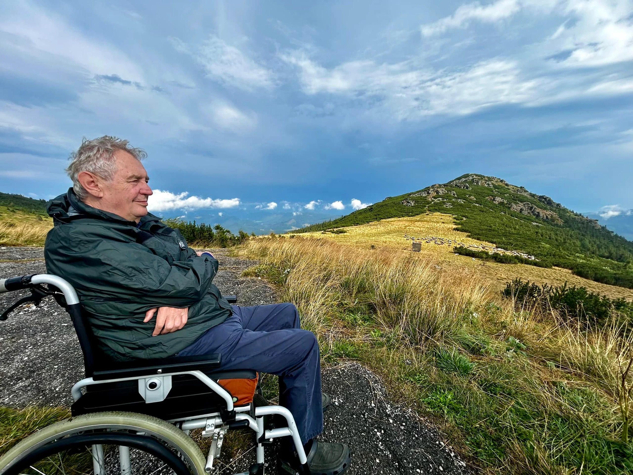 Miloš Zeman na túre v Nízkych Tatrách.