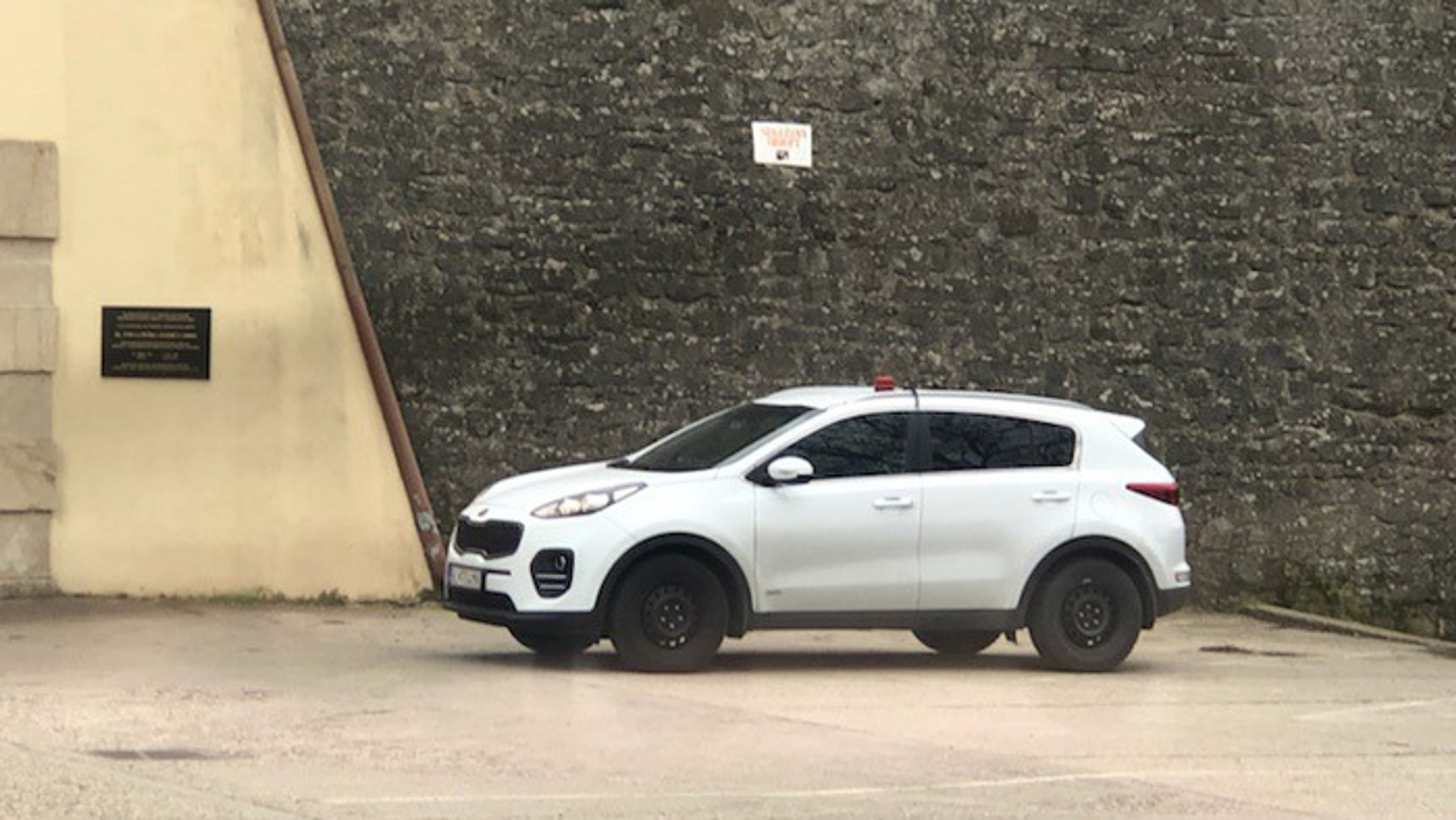 Auto, do ktorého nastúpil finančník Martin Kvietik po prepustení z leopoldovskej väznice.
