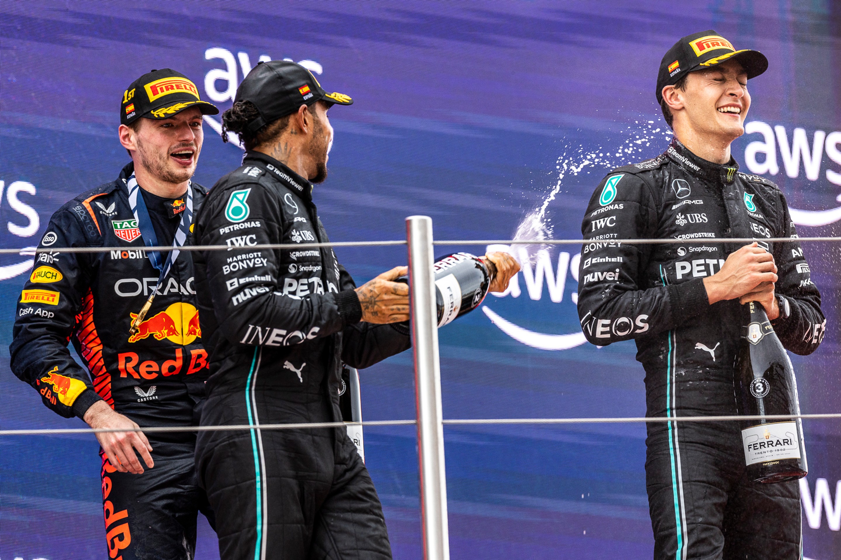 Oslava najlepšej trojice jazdcov na VC Španielska