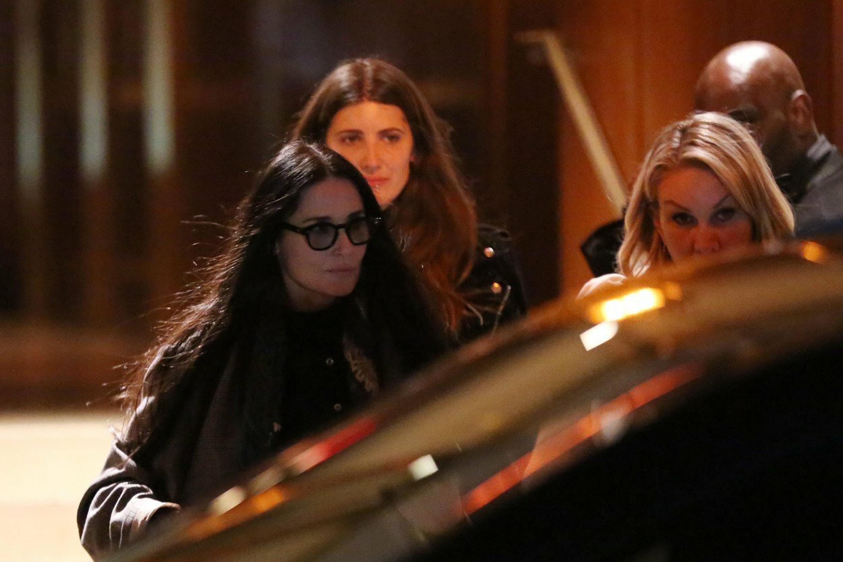 Nechýbala ani moderátorka a Jennina kamarátka Ellen DeGeneres