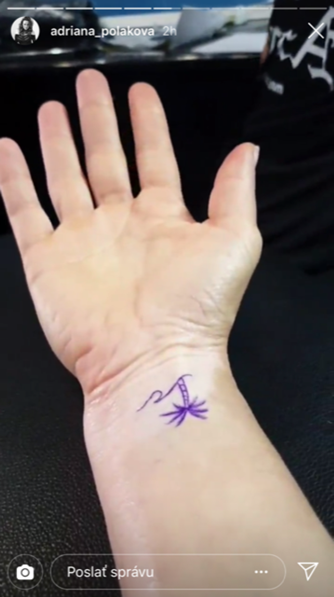 Adriana Poláková má nové tetovanie