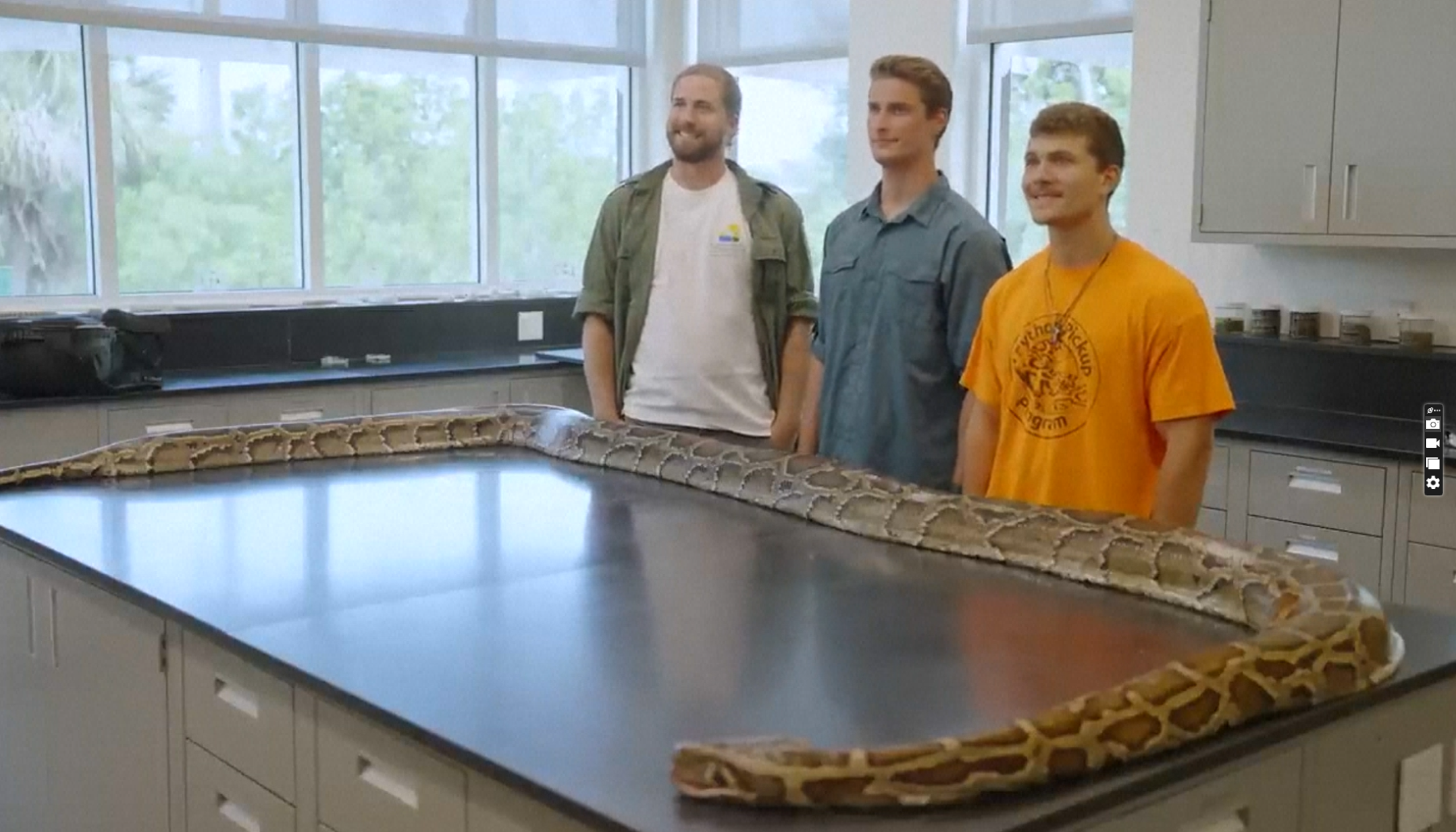 Rekordne dlhý pytón