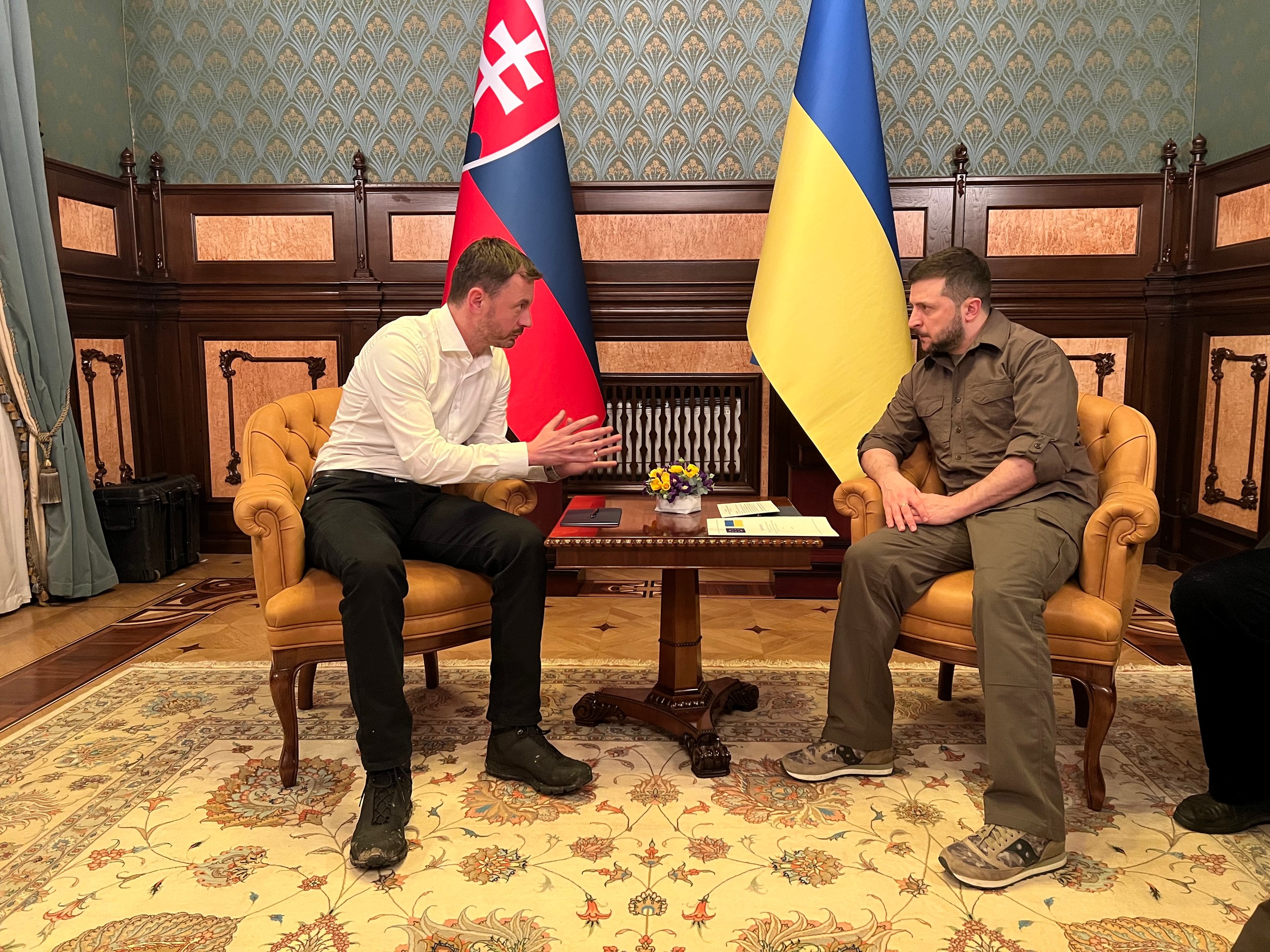 Eduard Heger a Volodymyr Zelenskyj.