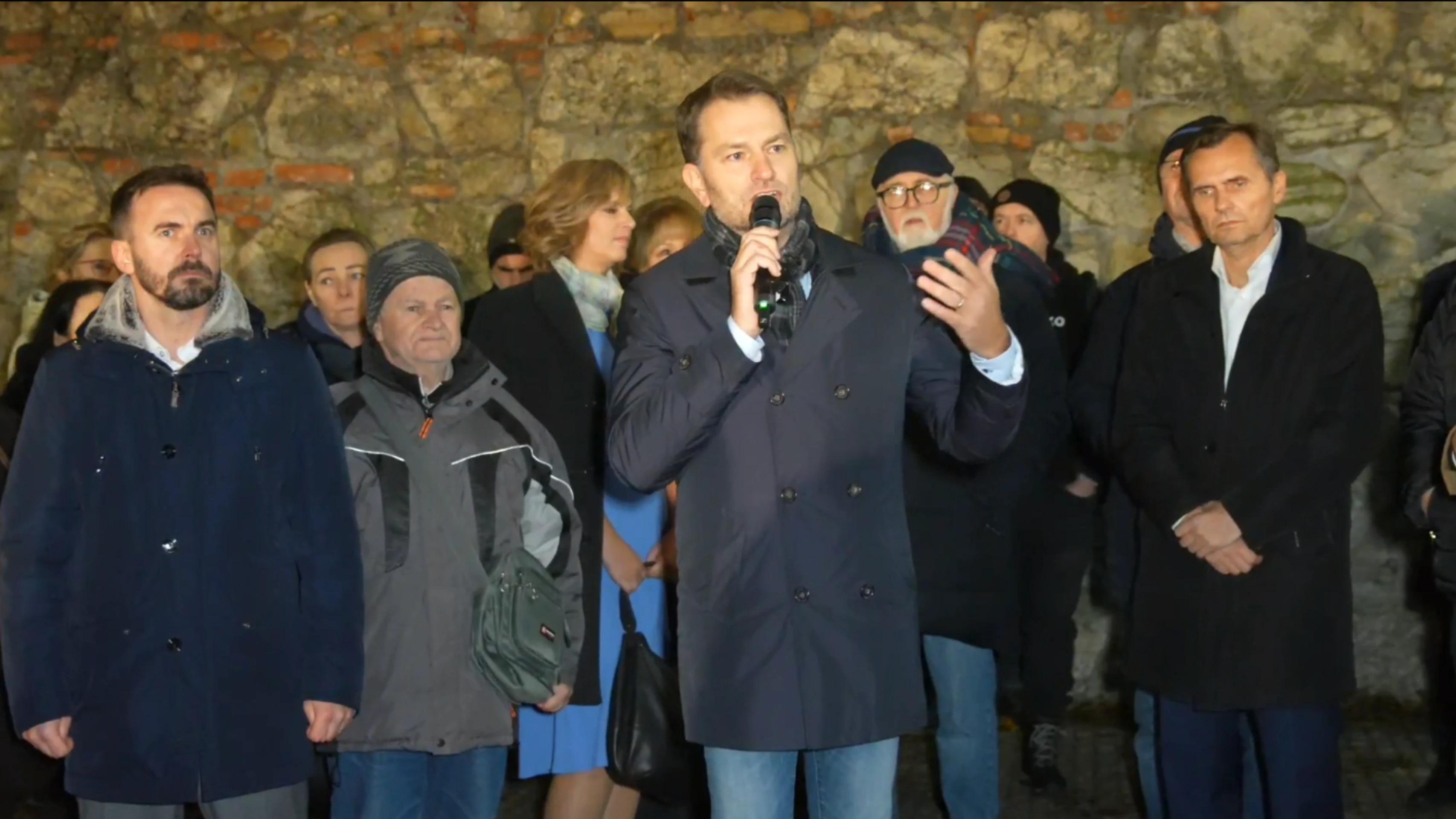 Protest pred Národnou radou SR