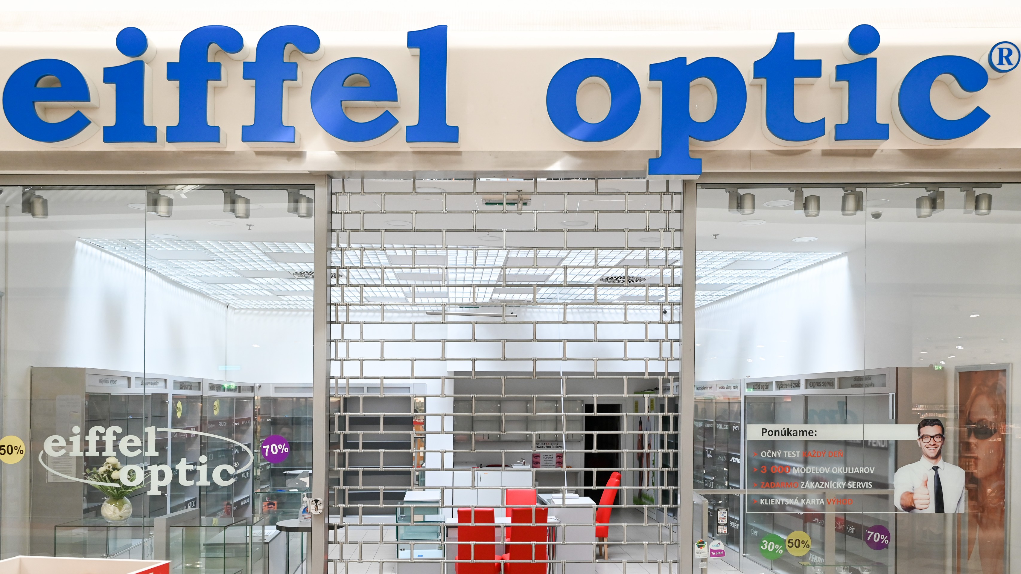 Zatvorené predajne spoločnosti Eiffel Optic