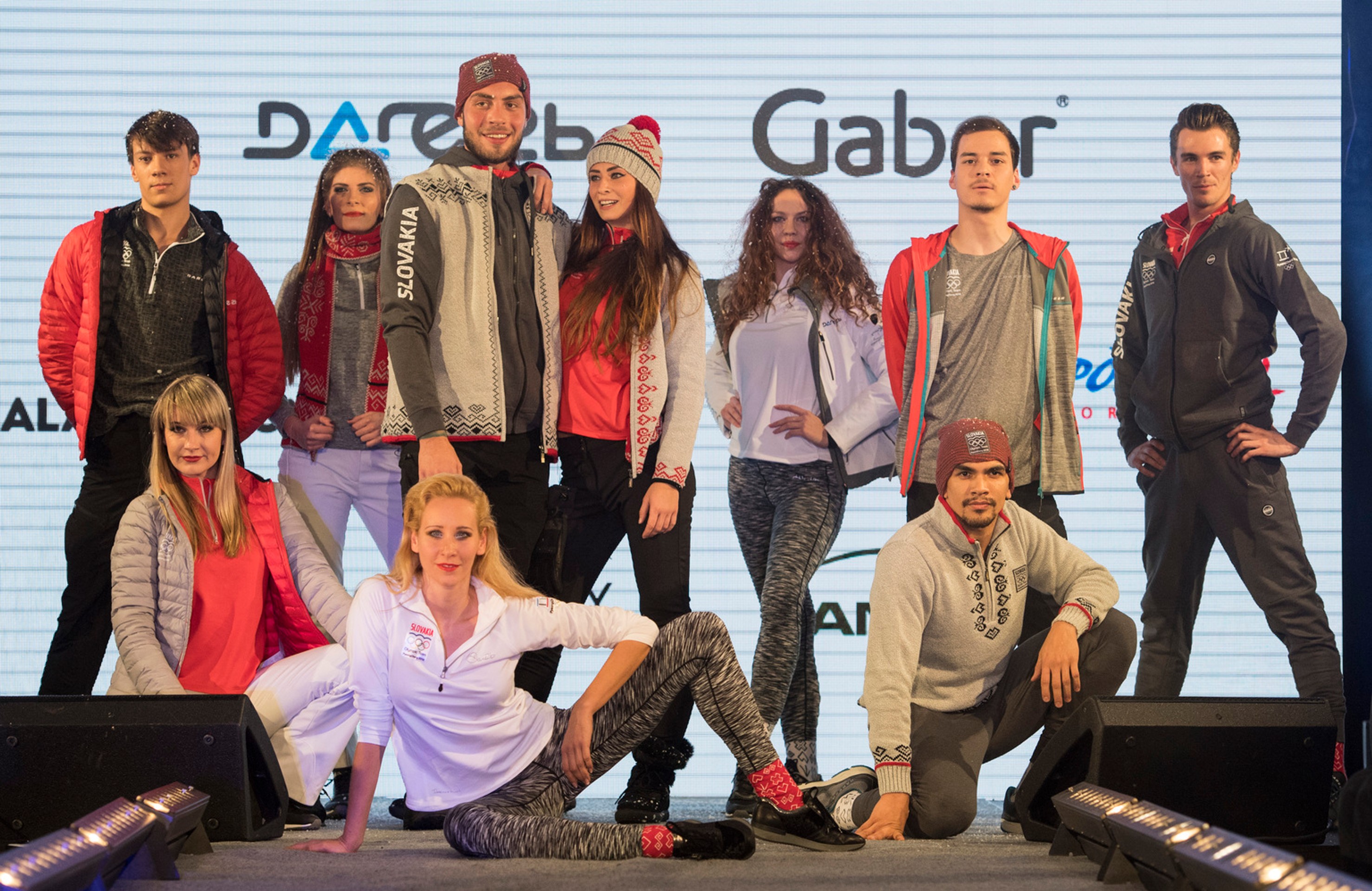 Prezentácia oficiálneho oblečenia slovenskej výpravy na ZOH 2018 v Pjongčangu..jpg