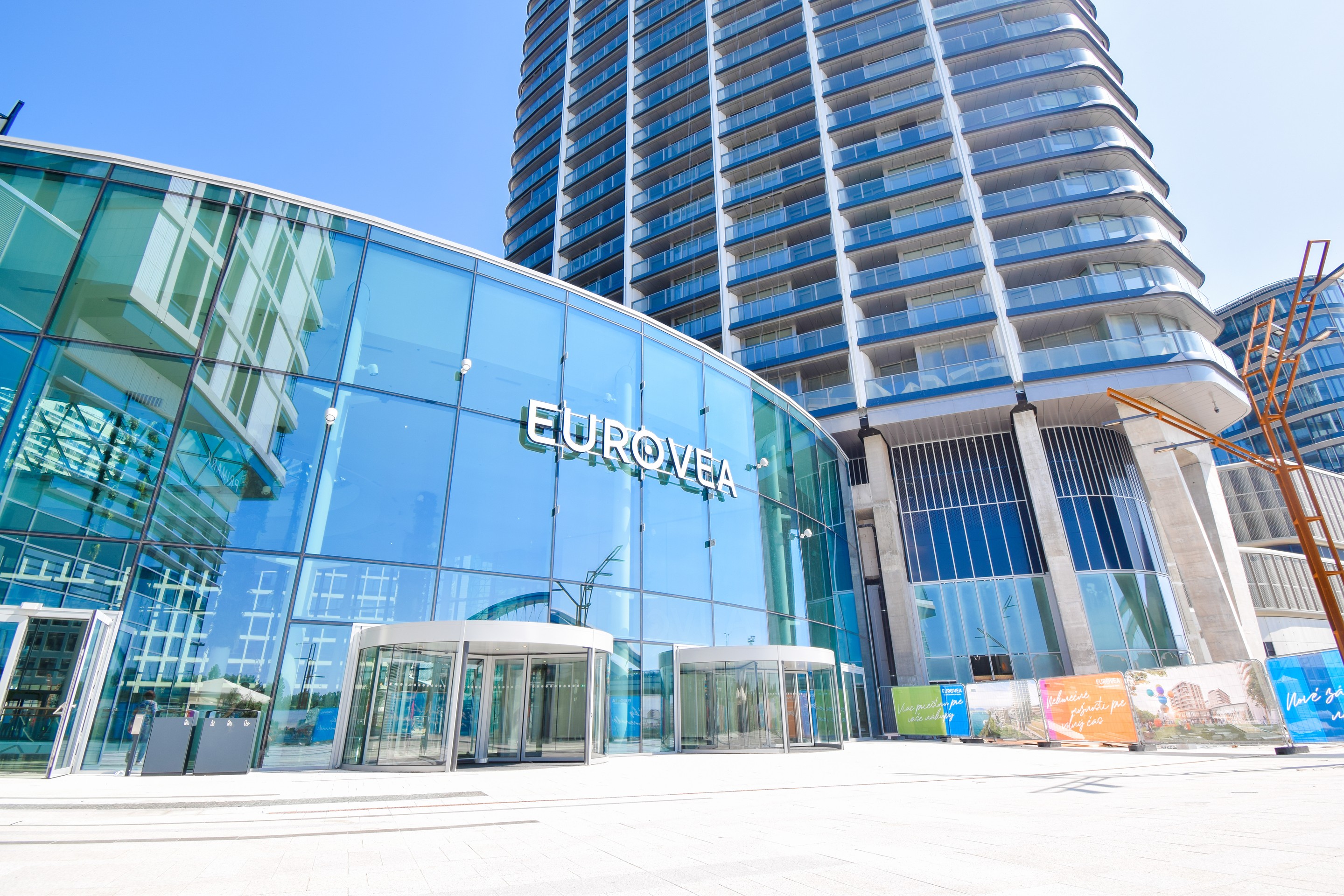 Otvorili novú EUROVEA 2