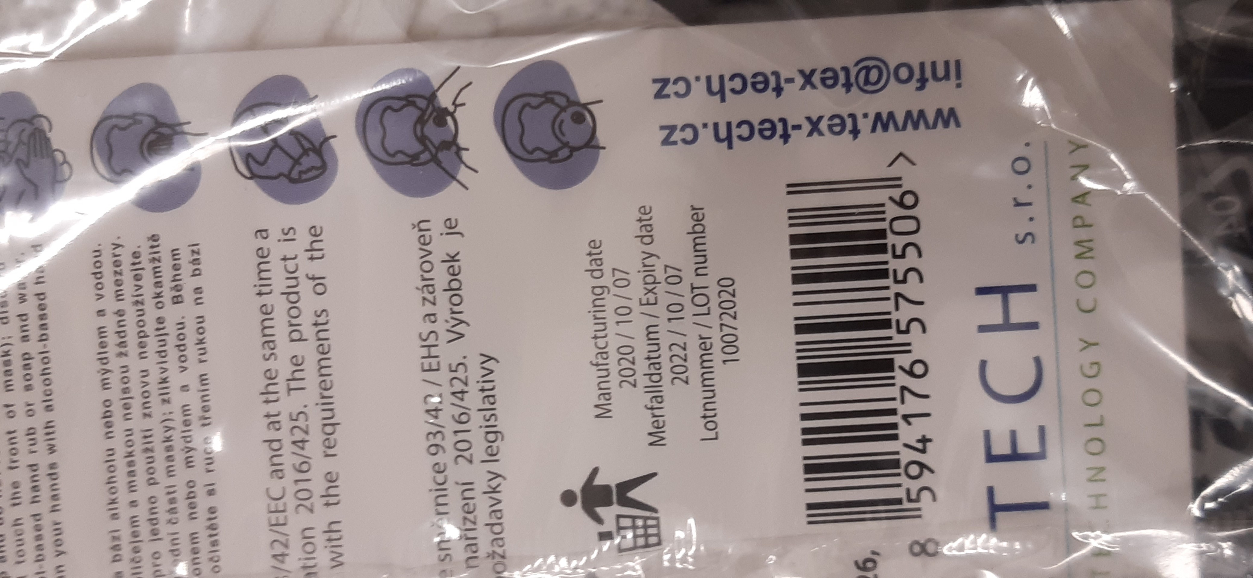 Česi sťahujú z trhu respirátor