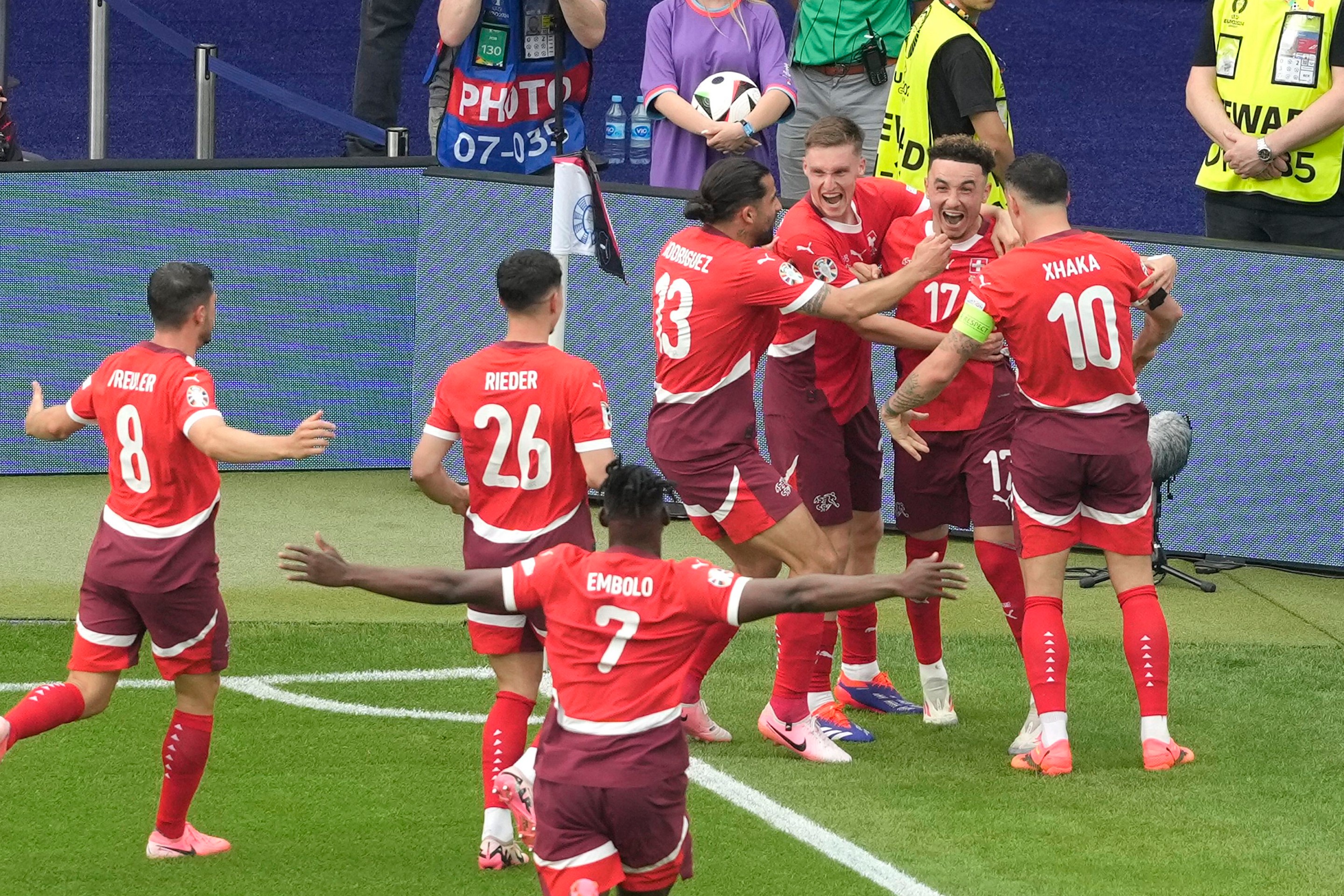 Švajčiarsko - Taliansko.