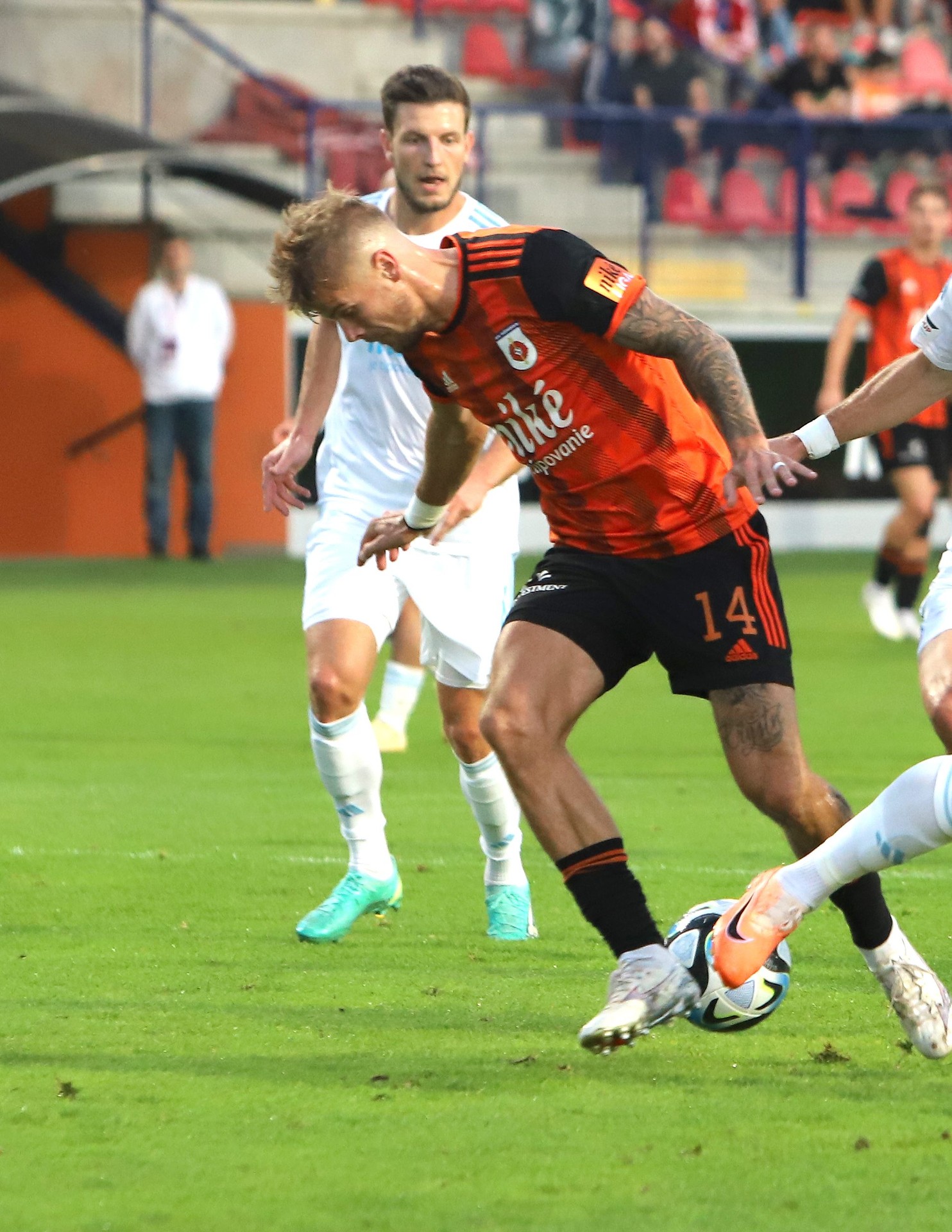 Jan Hladák (Ružomberok) v dohrávke 5. kola Niké ligy proti Slovanu.