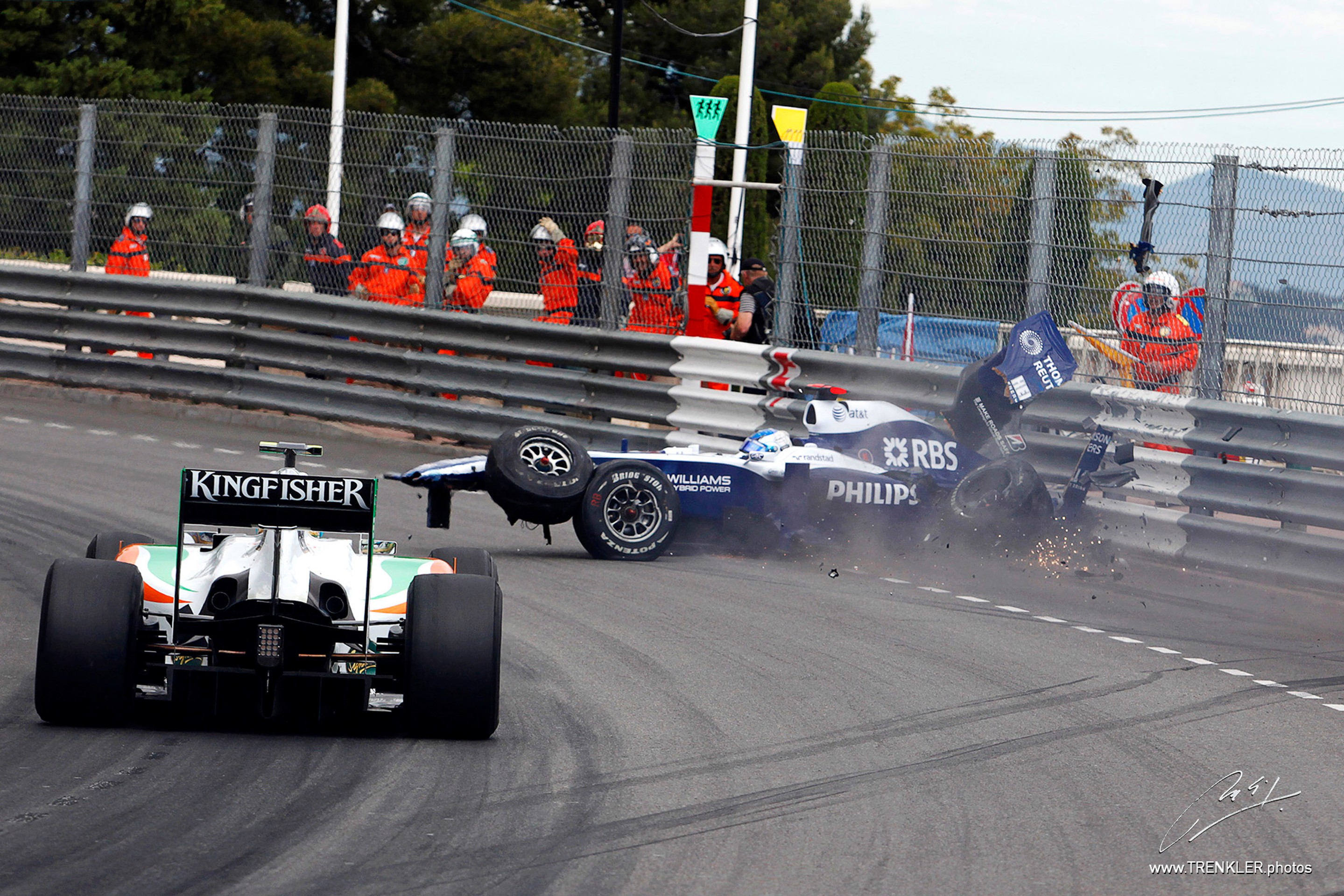 Rubens Barrichello v kolízii v roku 2010