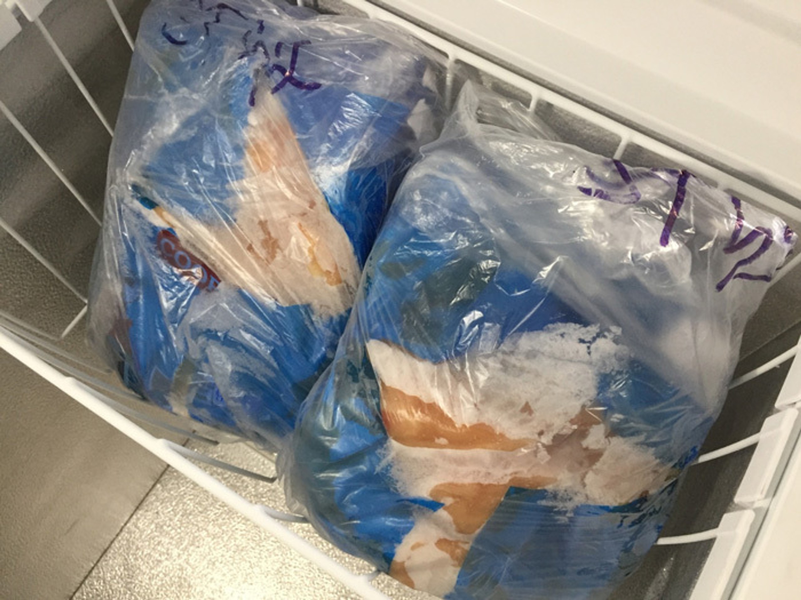 Mrazené vzorky mäsa.