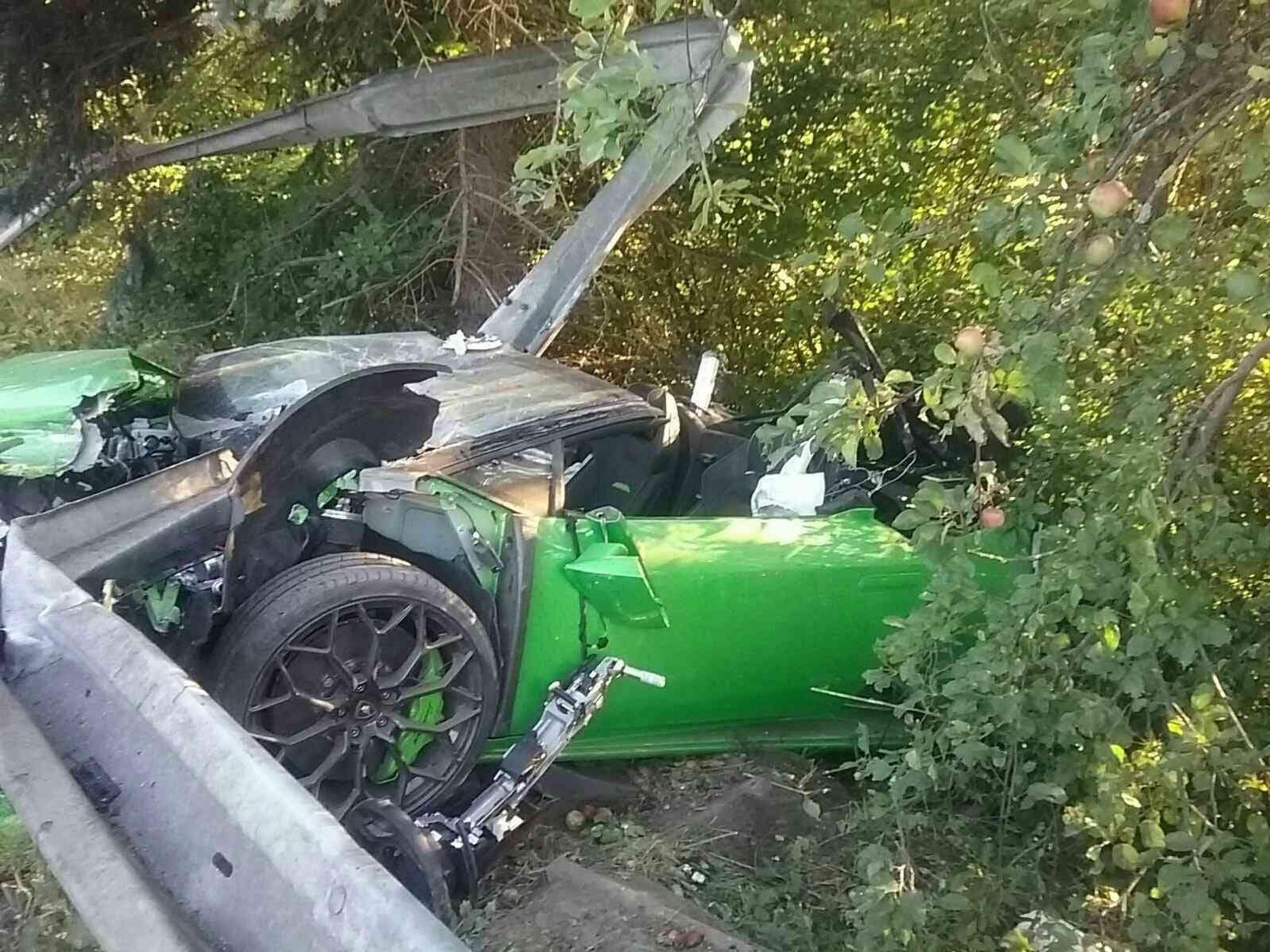 Nehoda Lamborghini v Dolnom Kubíne.