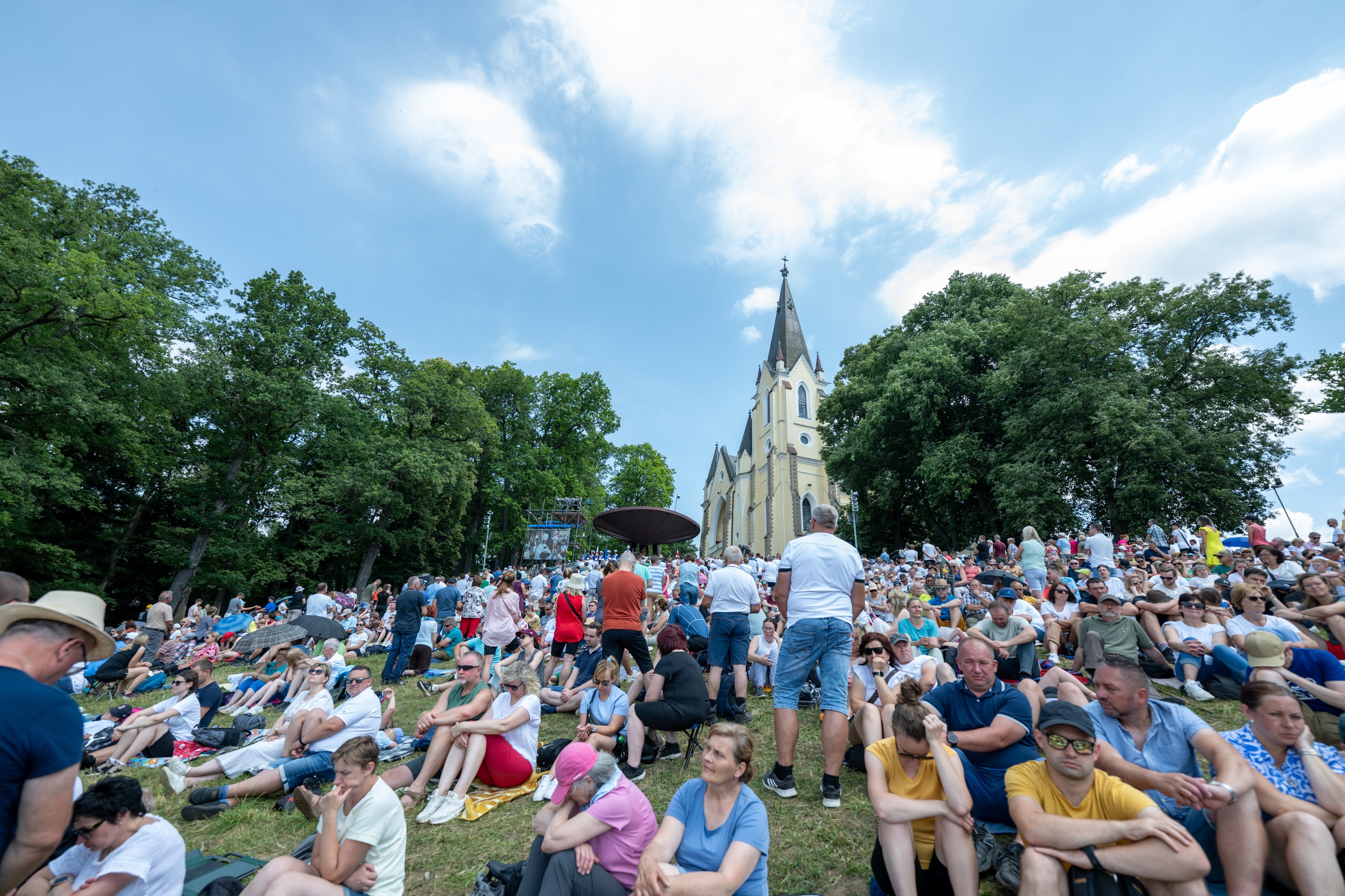 Na snímke veriaci počas slávnostnej odpustovej svätej omše, ktorá je súčasťou Levočskej púte.