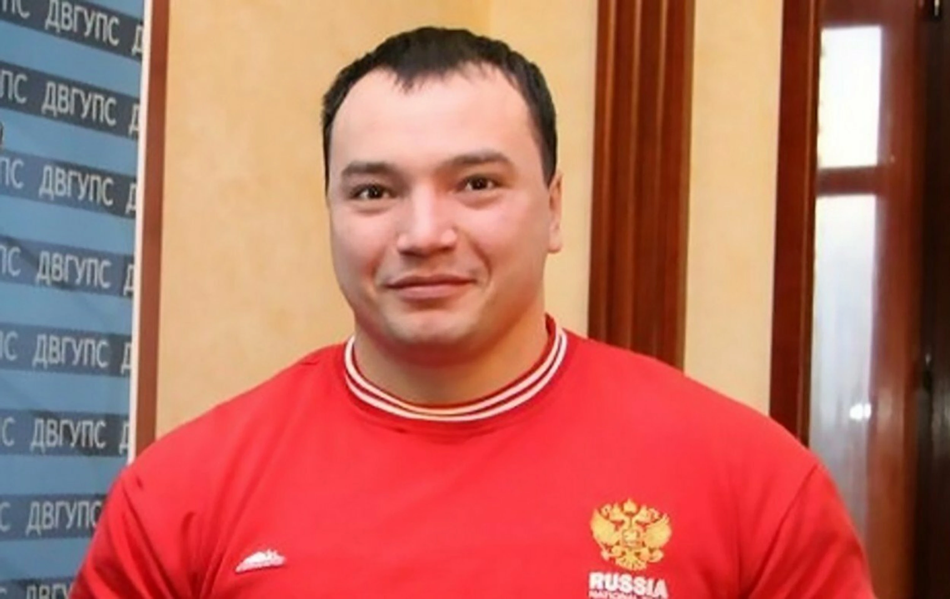 Ruský majster sveta v powerliftingu Andrej Dračev.