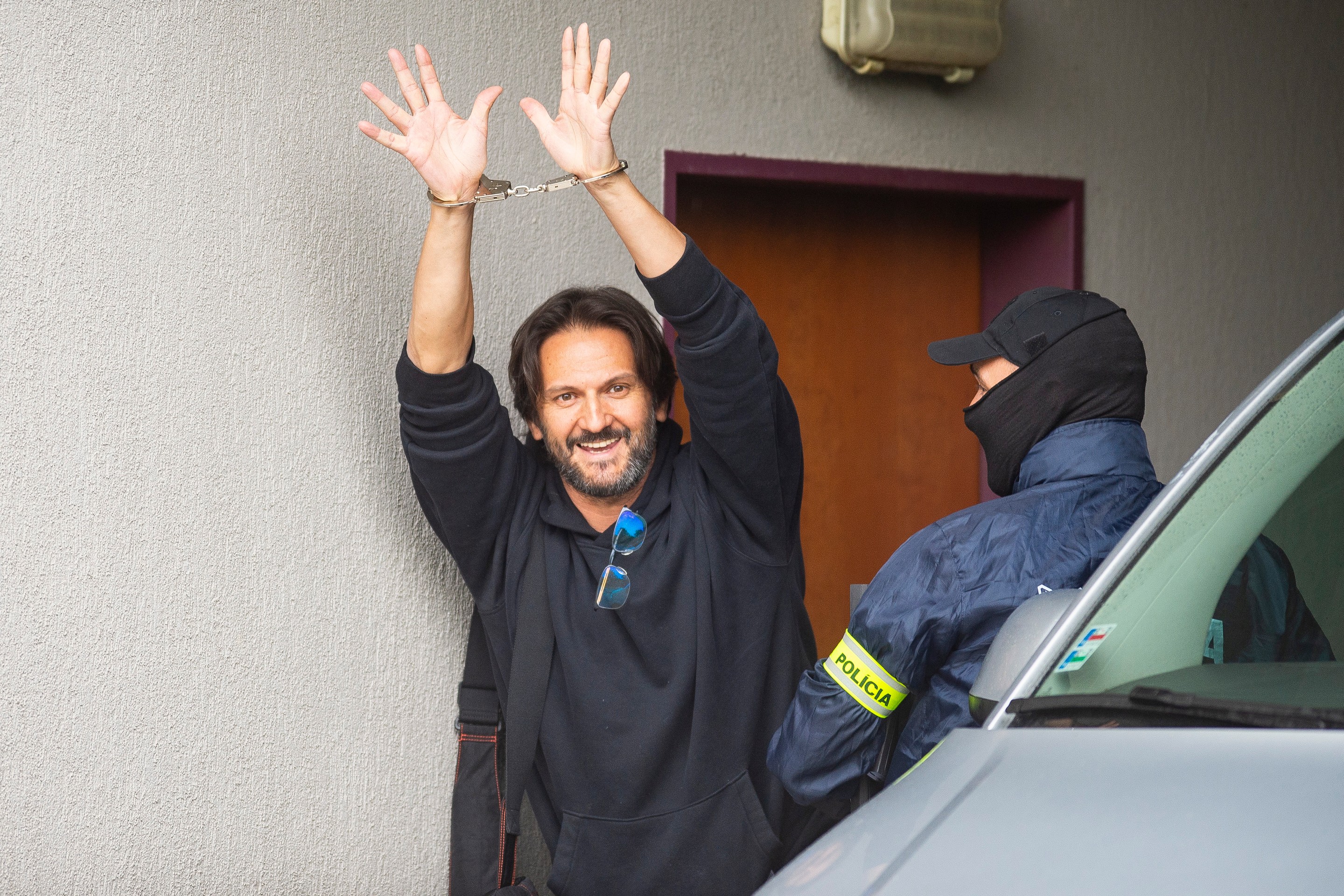 Robert Kaliňák pred rozhodovaním o väzbe