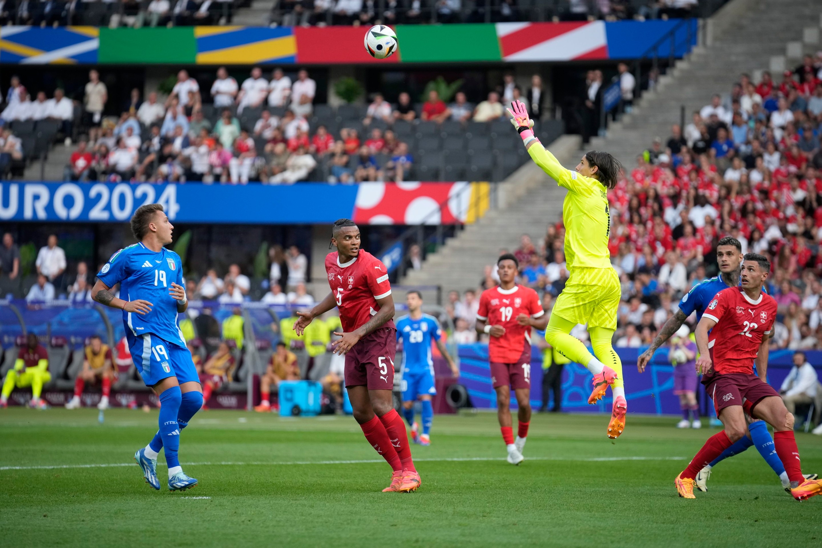 Švajčiarsko - Taliansko.