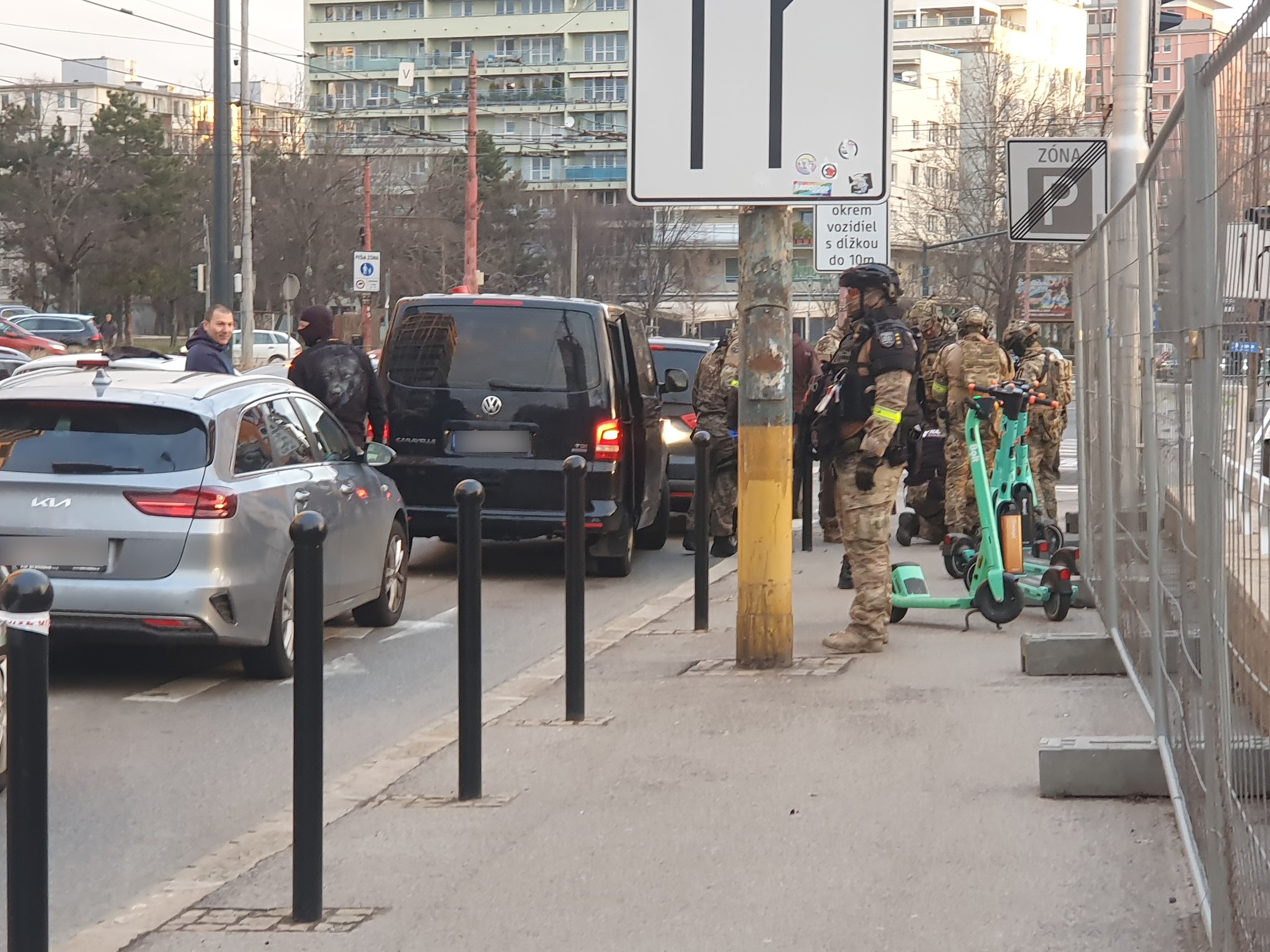 Zásah polície v centre Bratislavy.