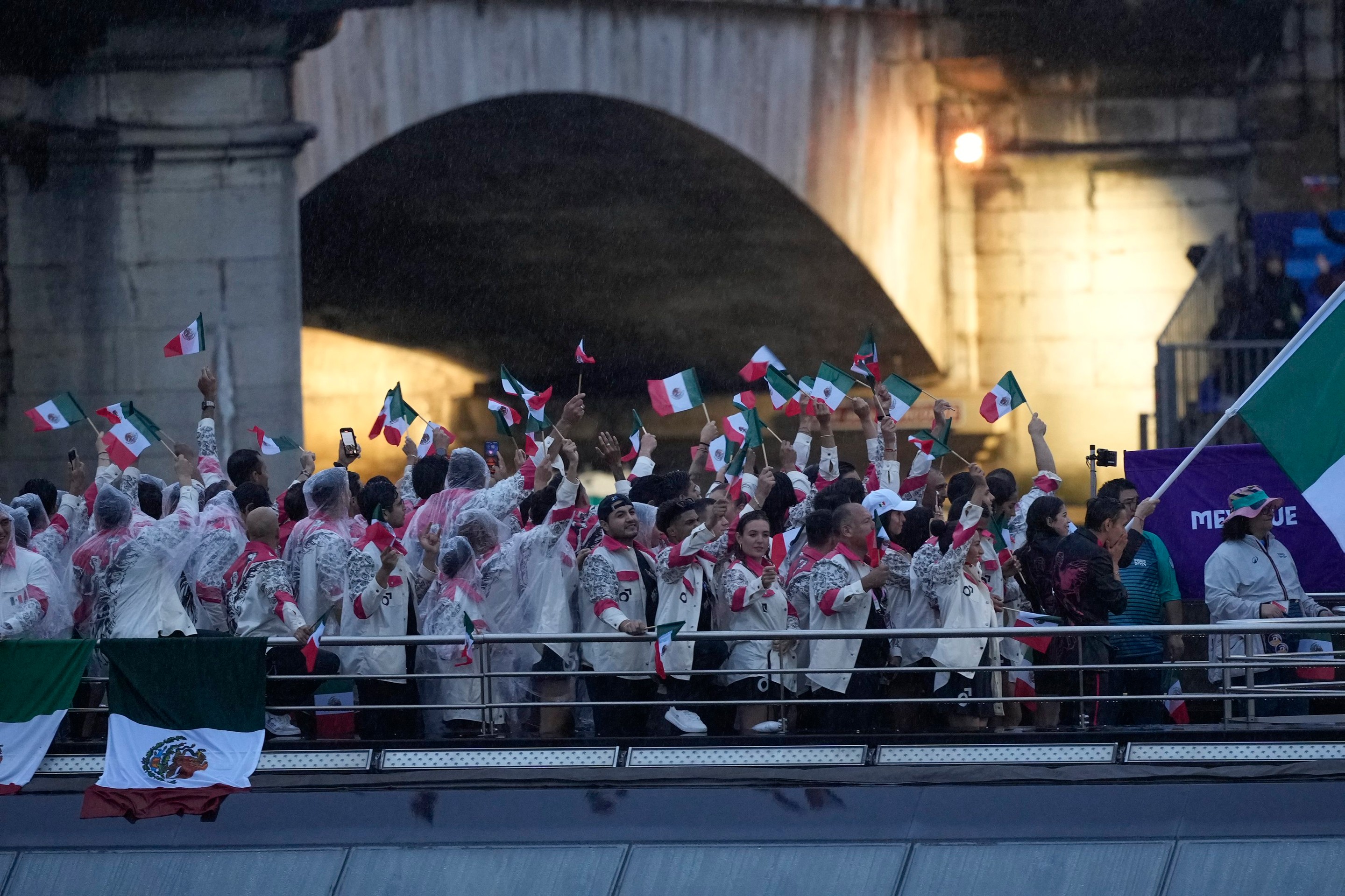 Otvárací ceremoniál.