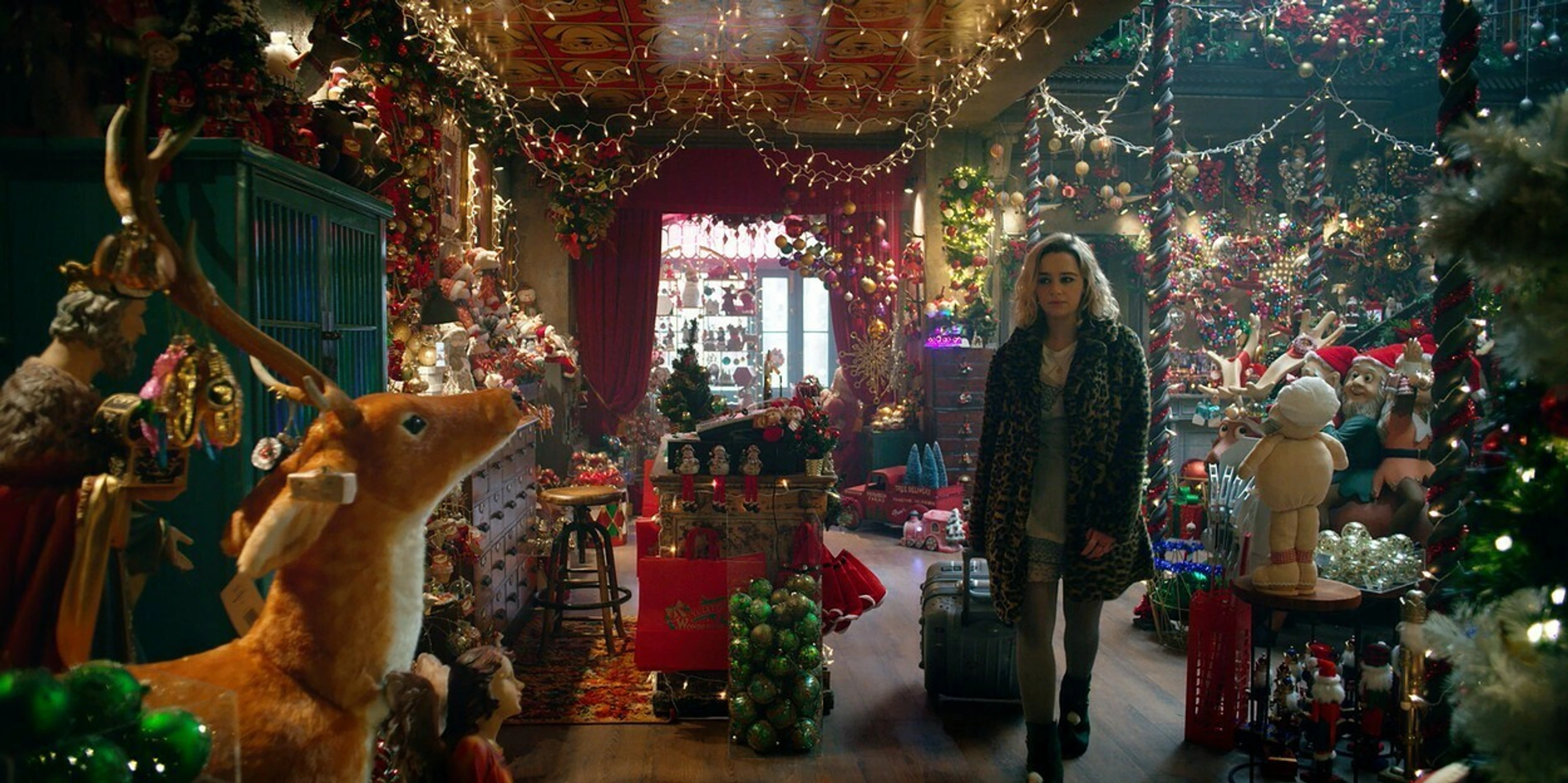 Emilia Clarke vo filme Last Christmas