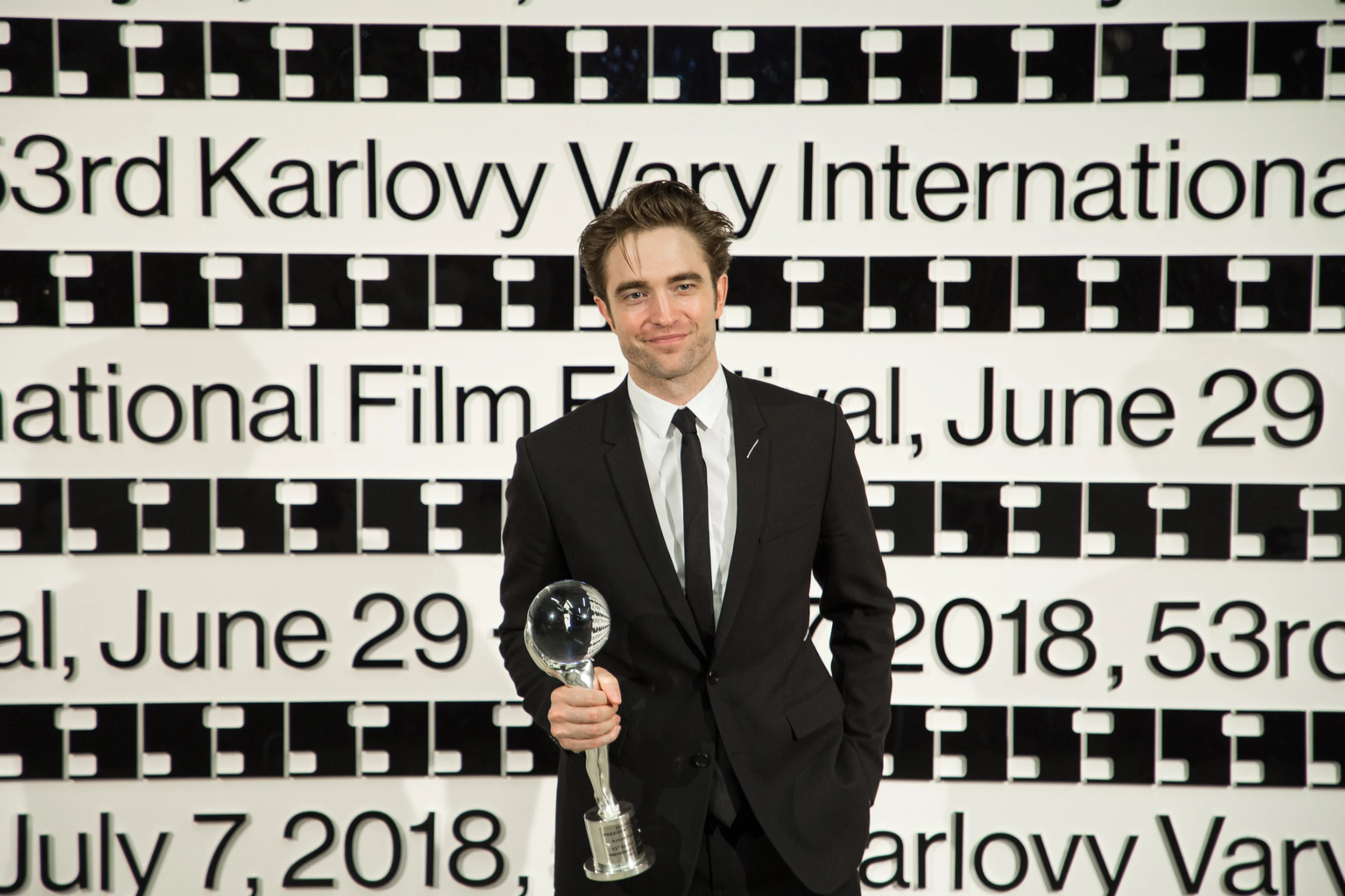 Robert Pattinson