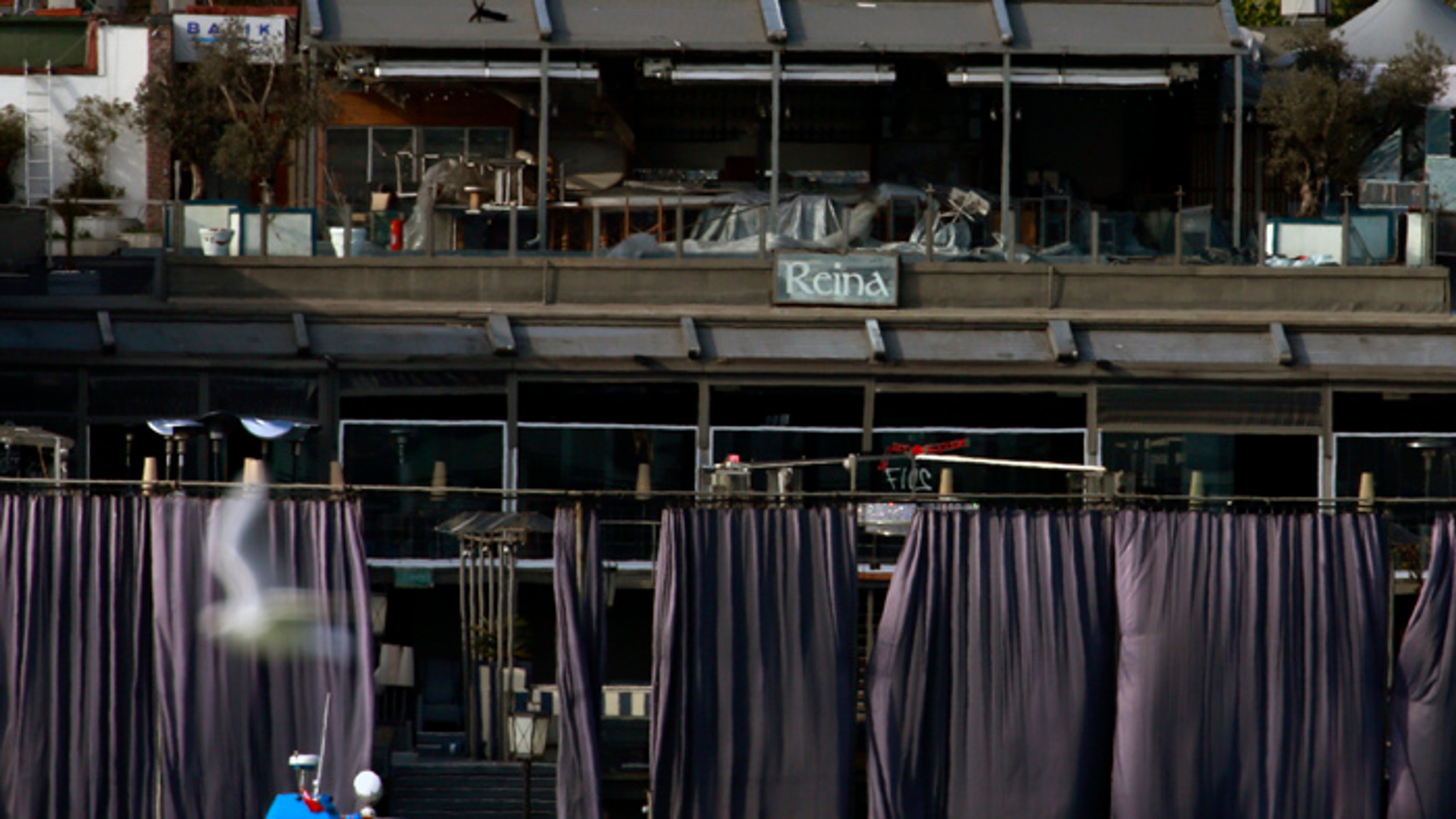 Pohľad na klubu Reina v istanbulskej štvrti Ortaköy.