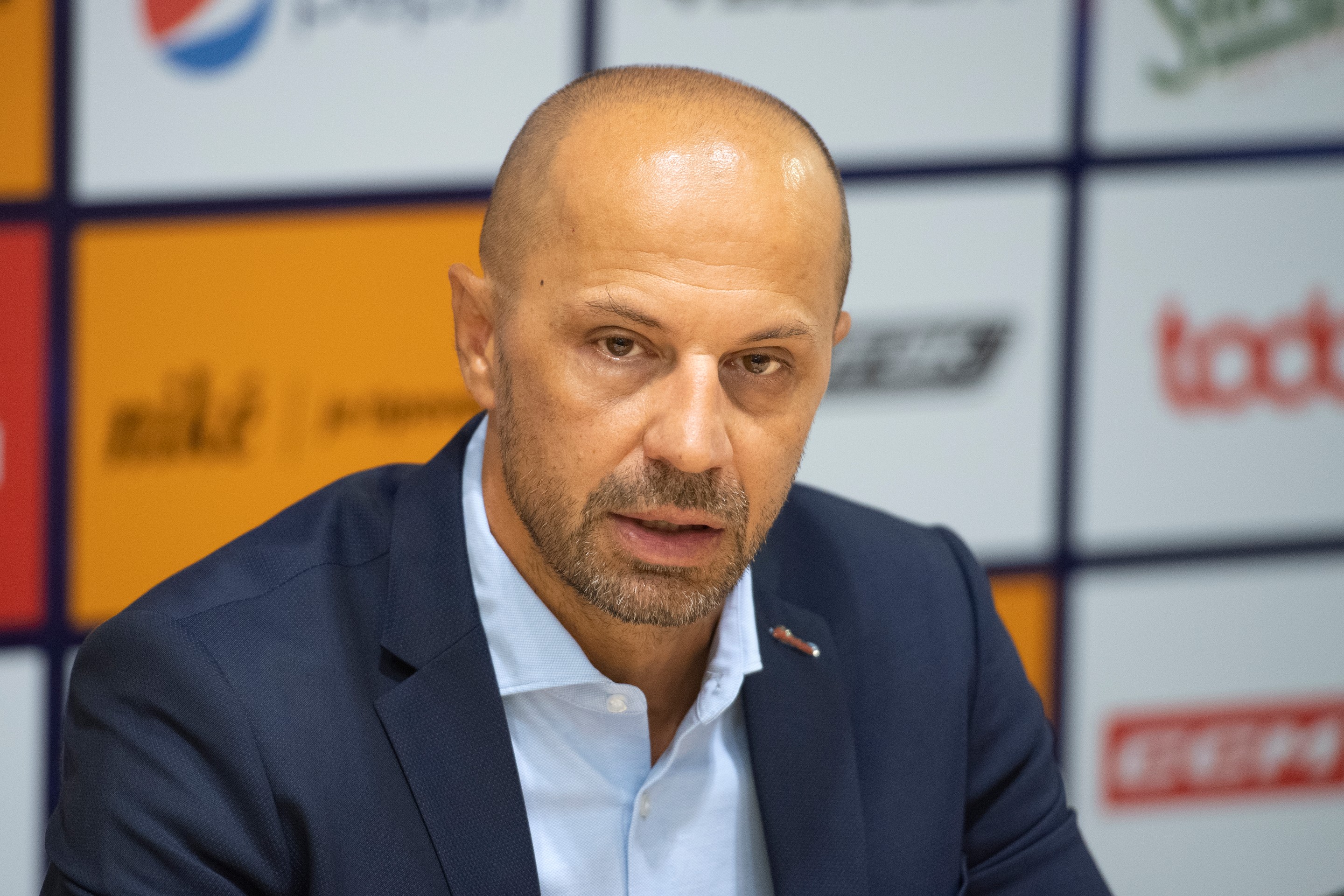 Tréner HC Slovan Bratislava Ján Pardavý počas tlačovej konferencie pred štartom hokejovej sezóny.