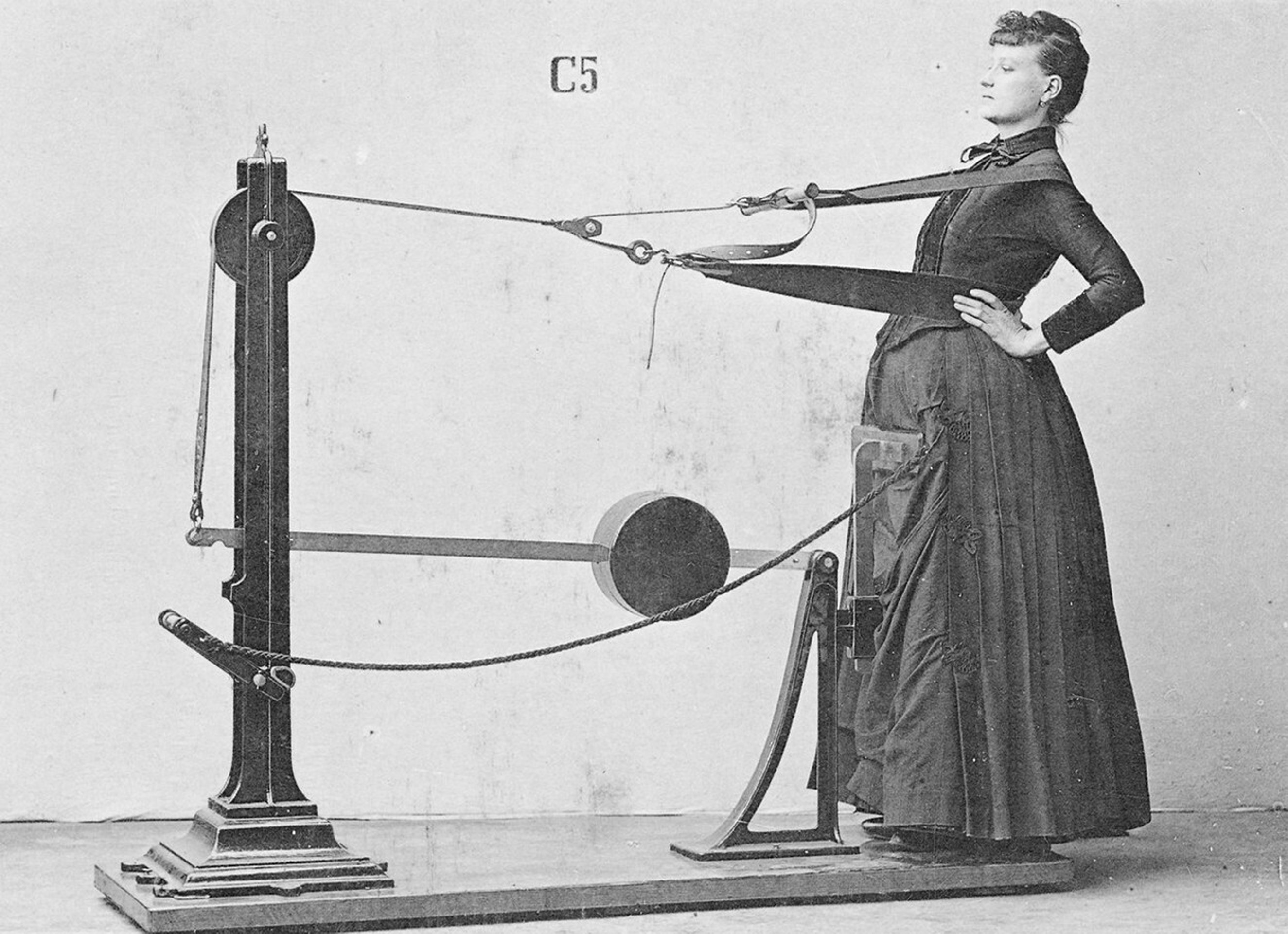 Posilňovňa z roku 1892.