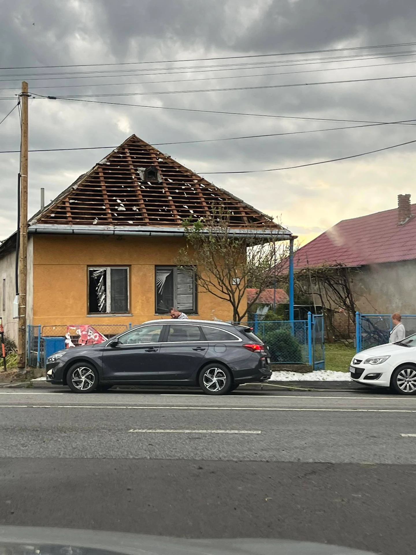 Závadka, následky búrky. 