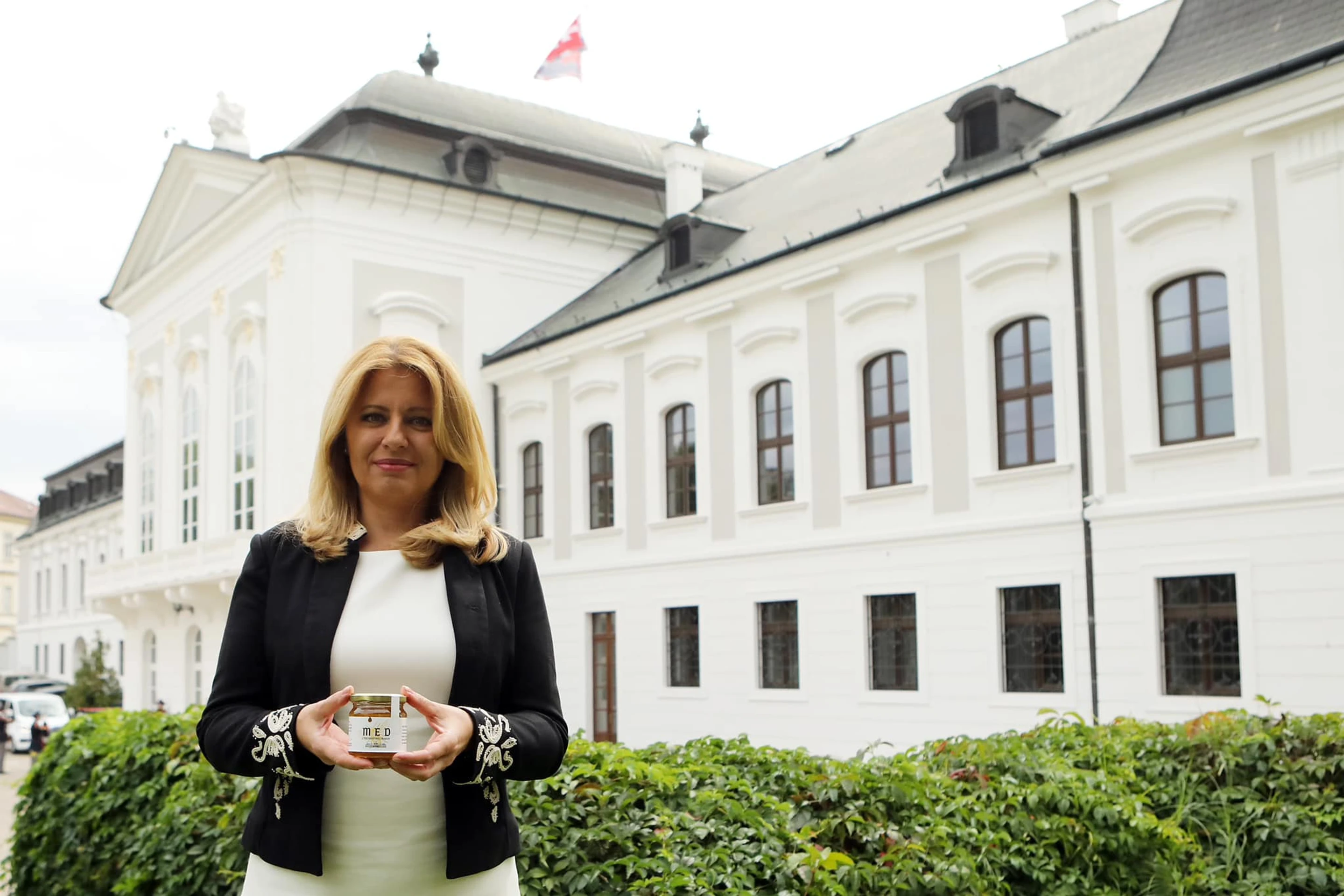 Štyri včelie rodiny v Prezidentskom paláci