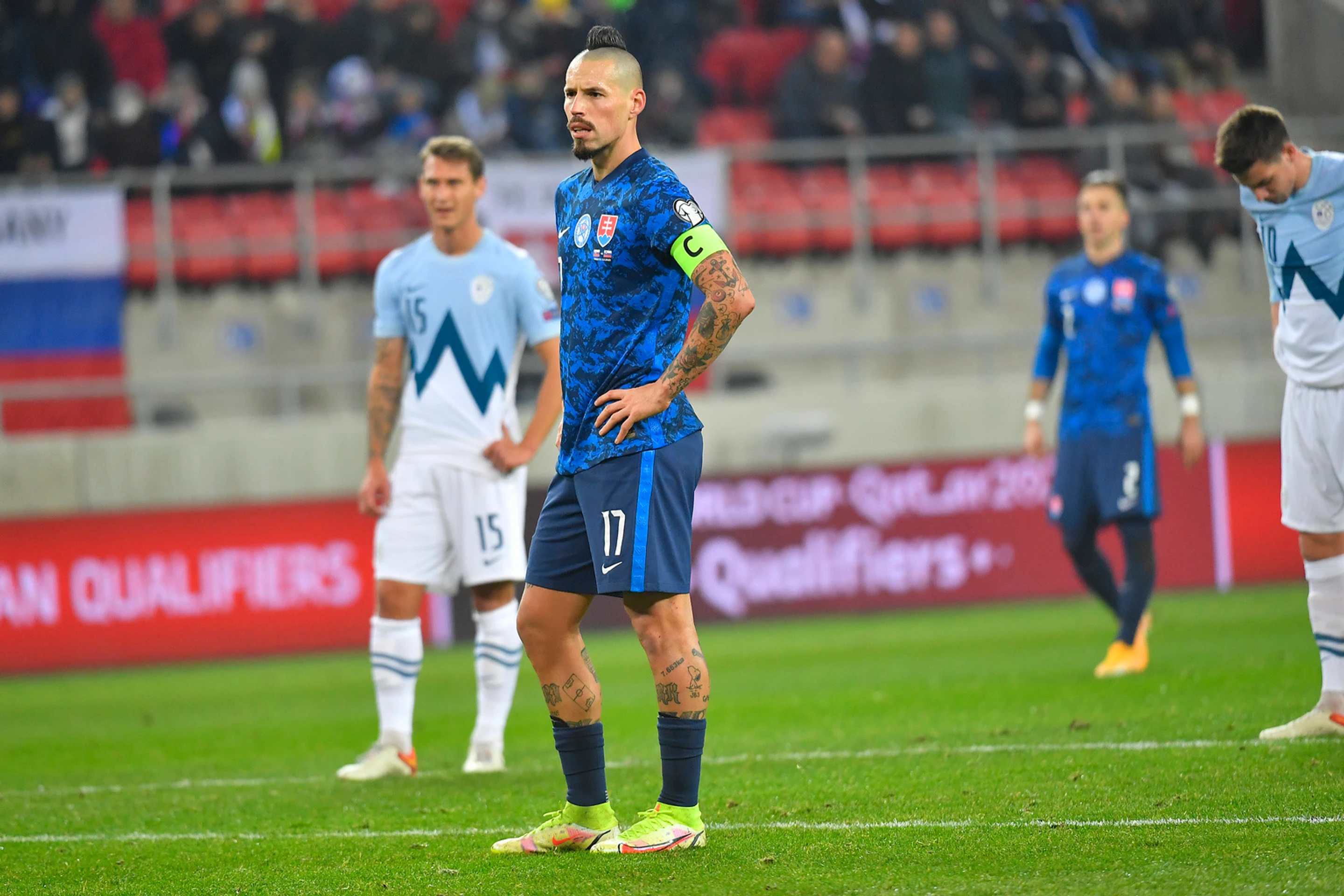 Kapitán Marek Hamšík (Slovensko) počas kvalifikačného duelu MS 2022 proti Slovinsku.