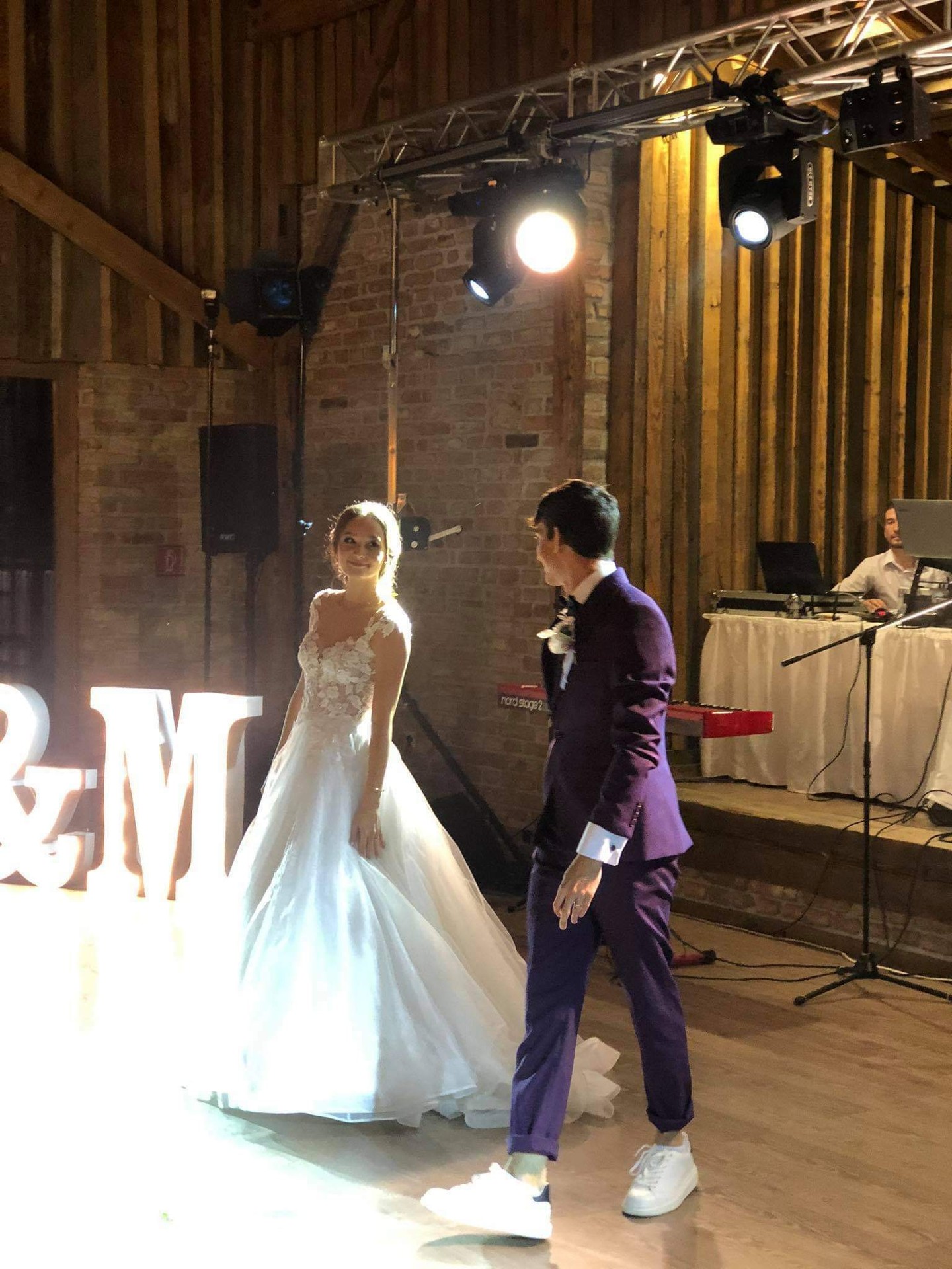 Mladomanželia Dankovci